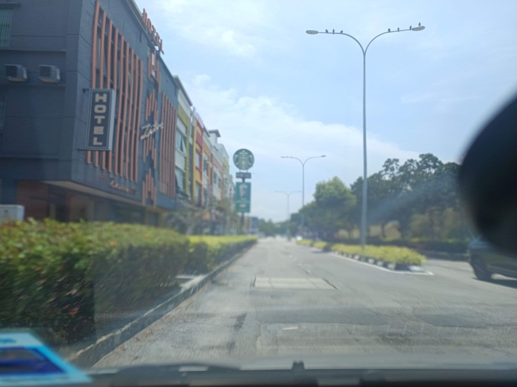 Street view near Hotel Zitro, Port Dickson — © YikQin (CC BY-SA · Mapillary)