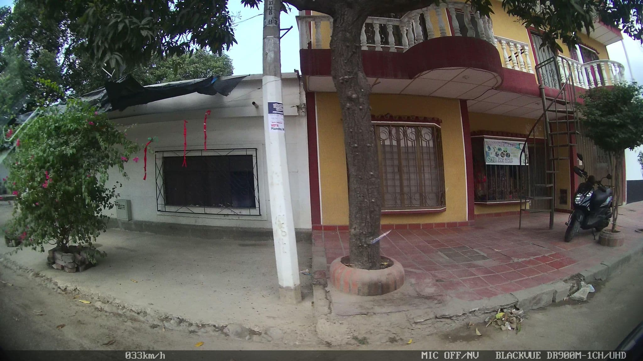 Street view near Casa Guerrero, Cúcuta — © kaart_2 (CC BY-SA · Mapillary)