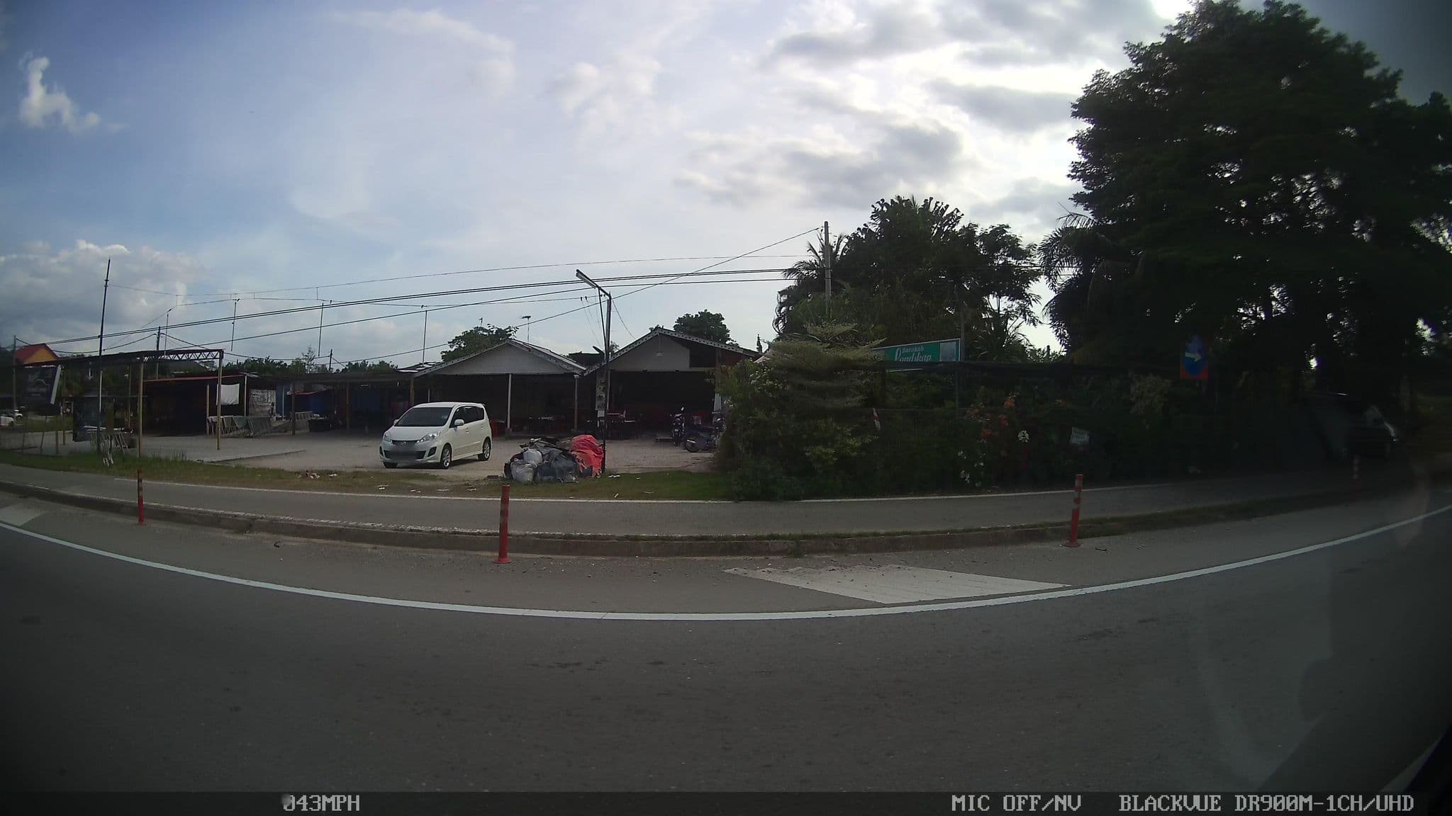 Street view near room 706, Bandar Baru Salak Tinggi — © kaart5 (CC BY-SA · Mapillary)