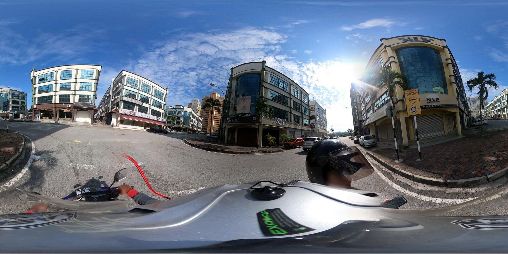 Street view near Hotel Altira, Seri Kembangan — © ahlang2 (CC BY-SA · Mapillary)