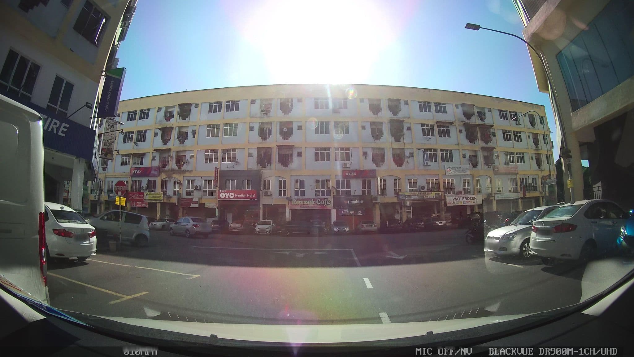 Street view near OYO 89711 Hentian Hotel Kajang, Kajang — © kaart_3 (CC BY-SA · Mapillary)