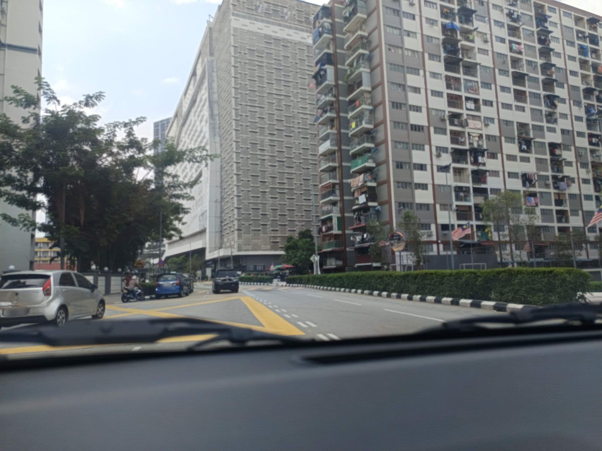 Street view near Ninja Palm Resort, Pudu — © YikQin (CC BY-SA · Mapillary)