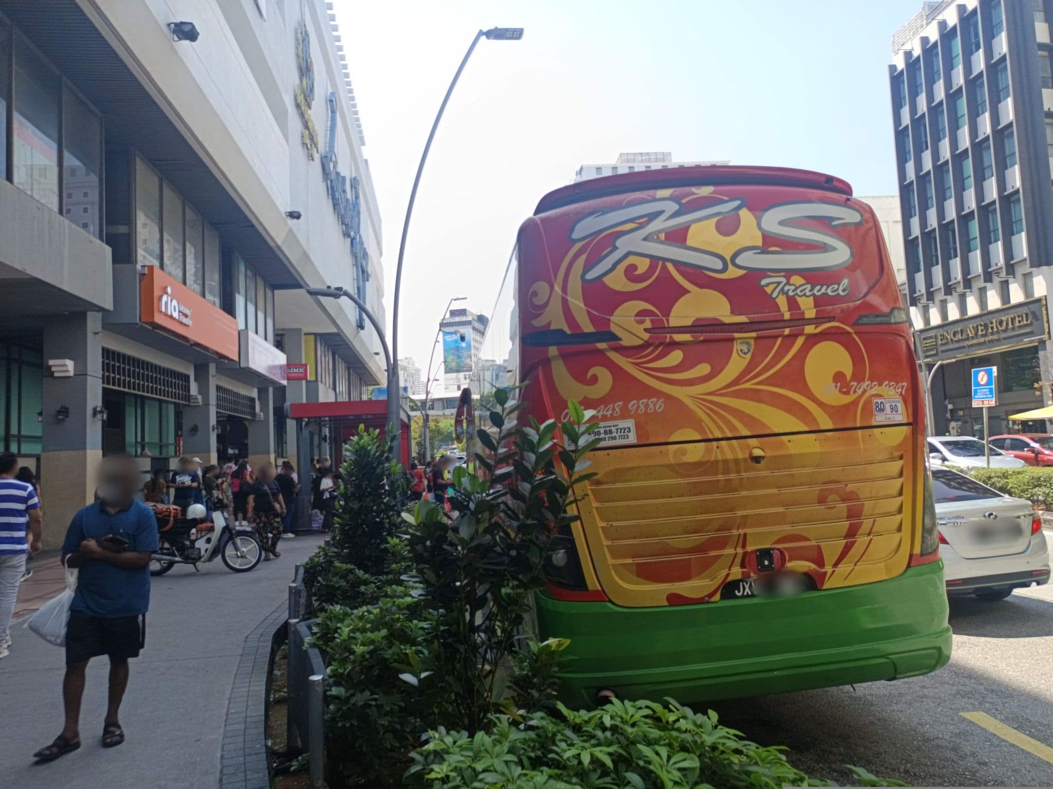 Street view near OYO 615 Dragon Inn Premium Hotel, Kuala Lumpur — © YikQin (CC BY-SA · Mapillary)