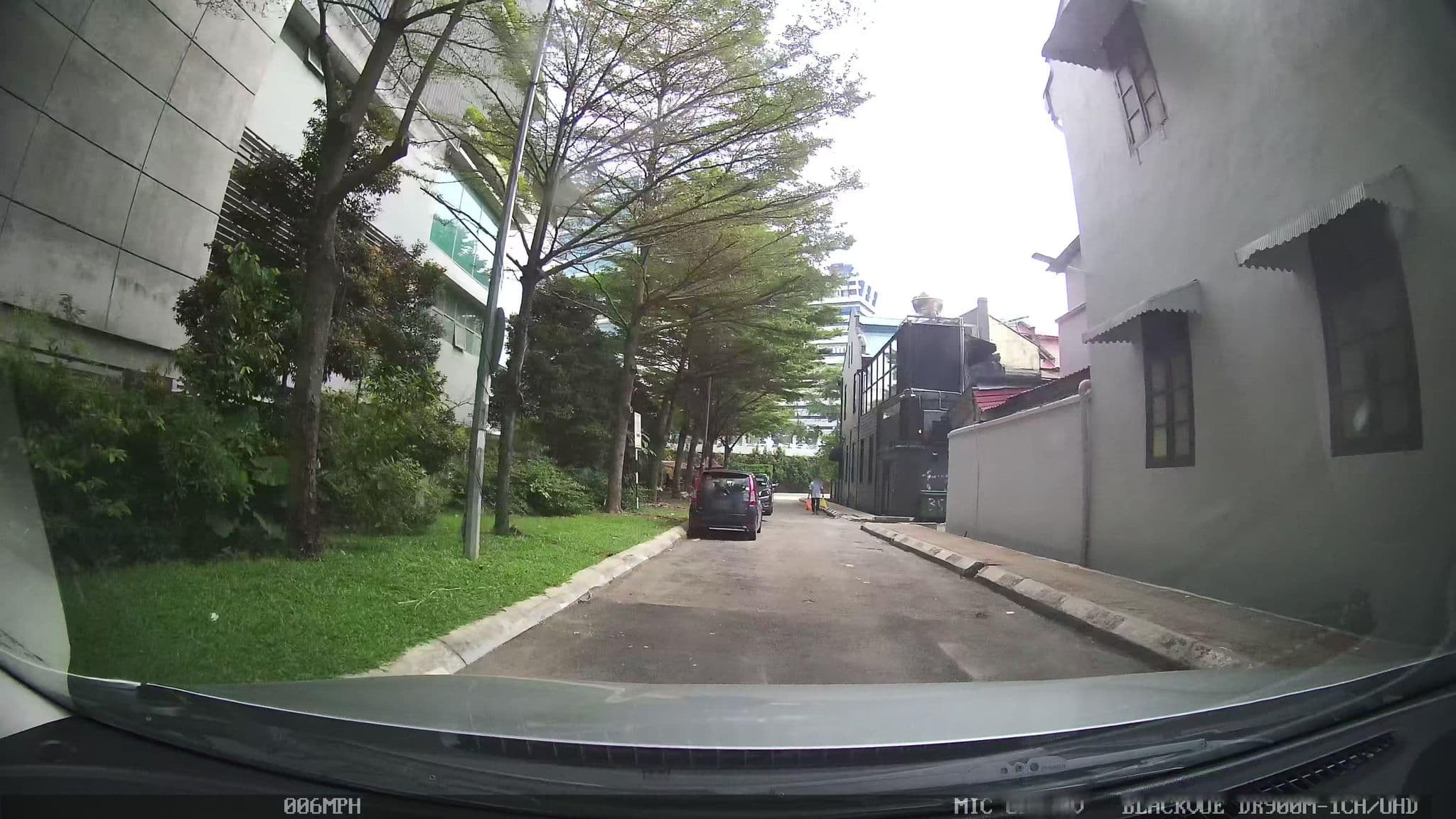 Street view near Swiss Garden Residences Kuala Lumpur, Bukit Bintang — © kaart_3 (CC BY-SA · Mapillary)