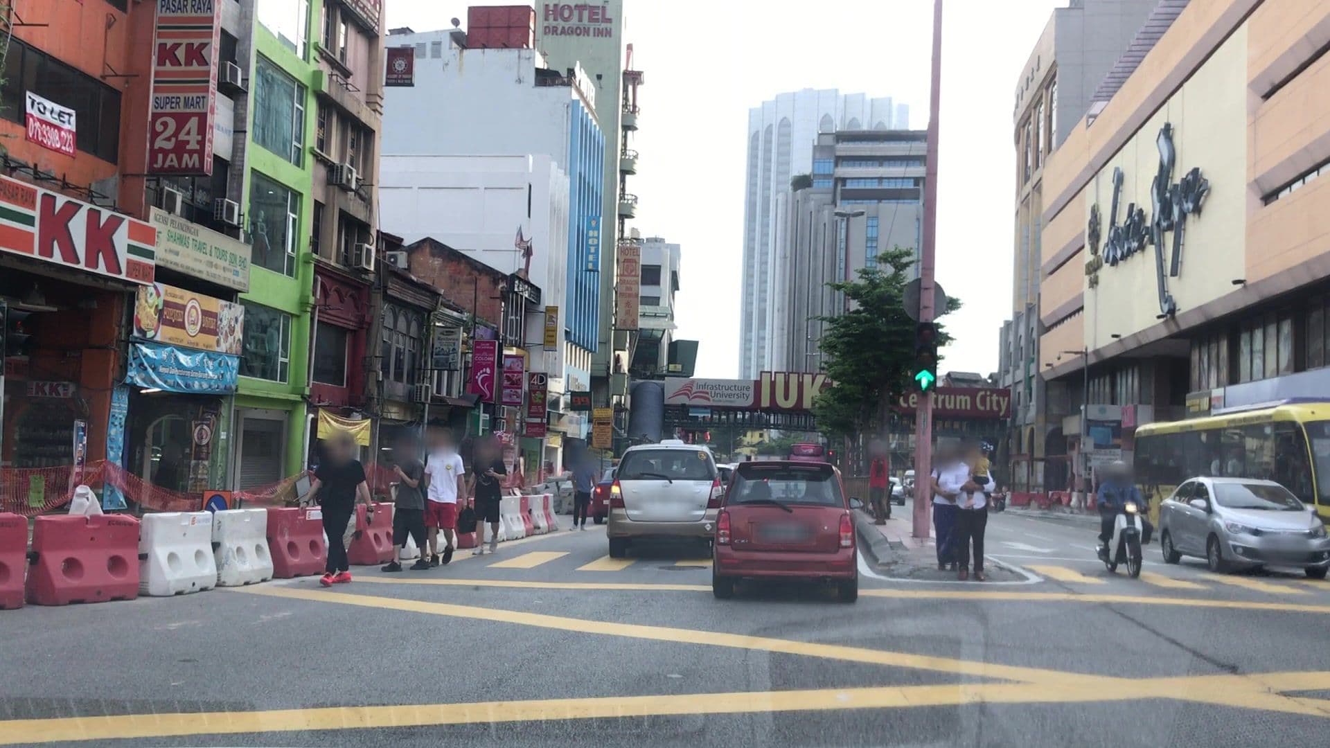 Street view near Ribbon Stayyz Bed & Breakfast Guesthouse, Bukit Bintang — © lvl5 (CC BY-SA · Mapillary)