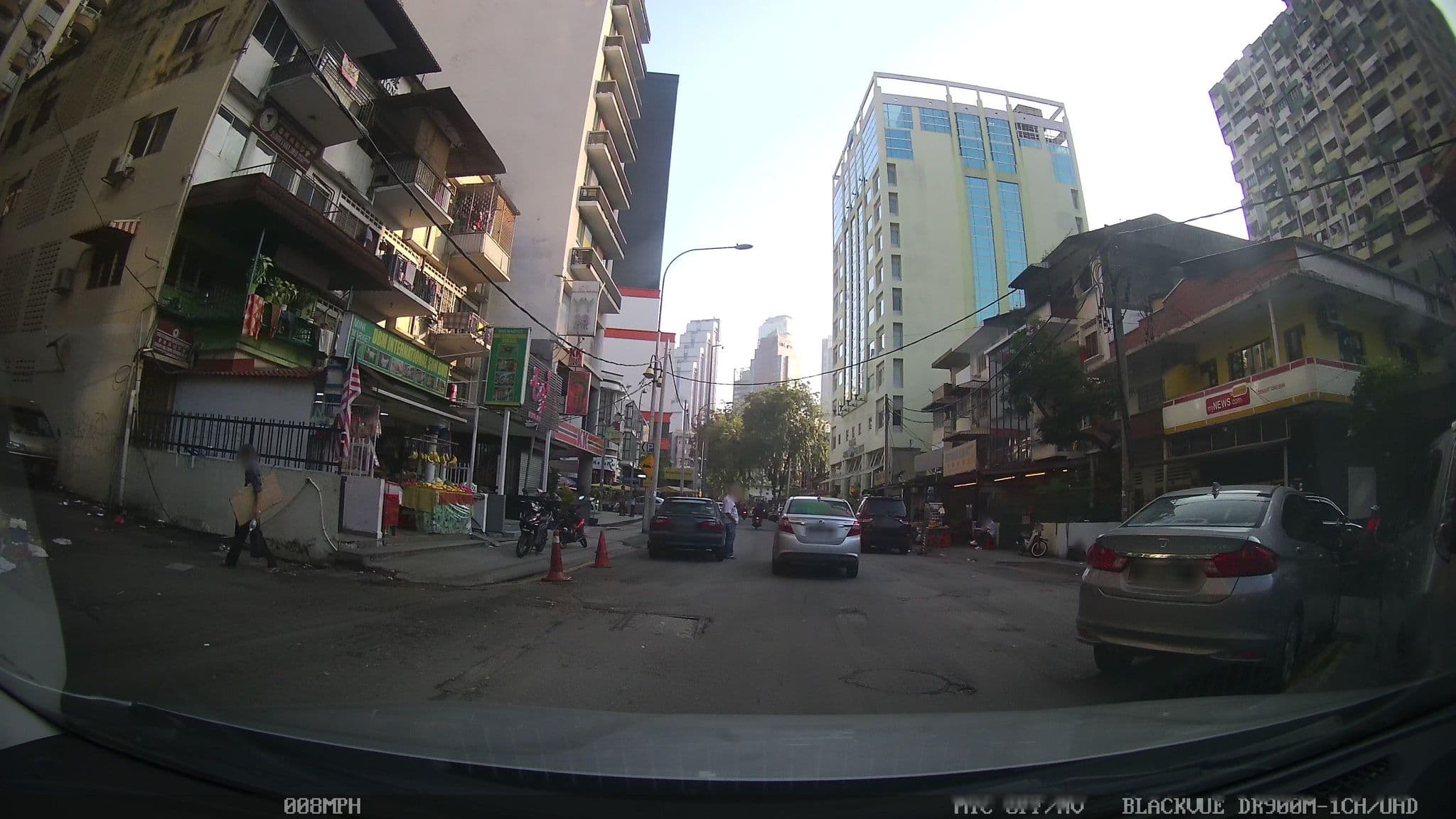 Street view near Parkroyal Club Floor, Bukit Bintang — © kaart_3 (CC BY-SA · Mapillary)