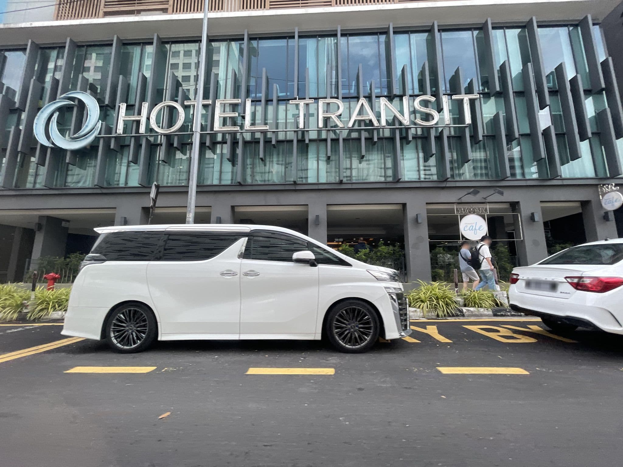Street view near Hotel Transit Kuala Lumpur, Bukit Bintang — © filipb (CC BY-SA · Mapillary)