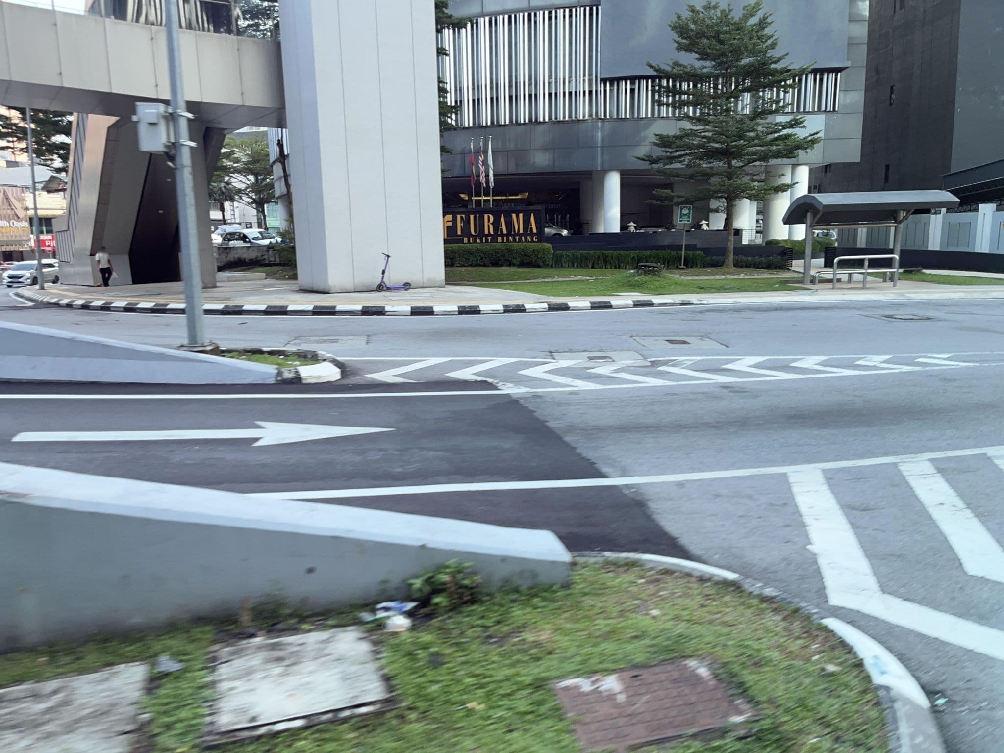 Street view near Royale Bintang Hotel Level 14, Bukit Bintang — © DriveWithHoang (CC BY-SA · Mapillary)