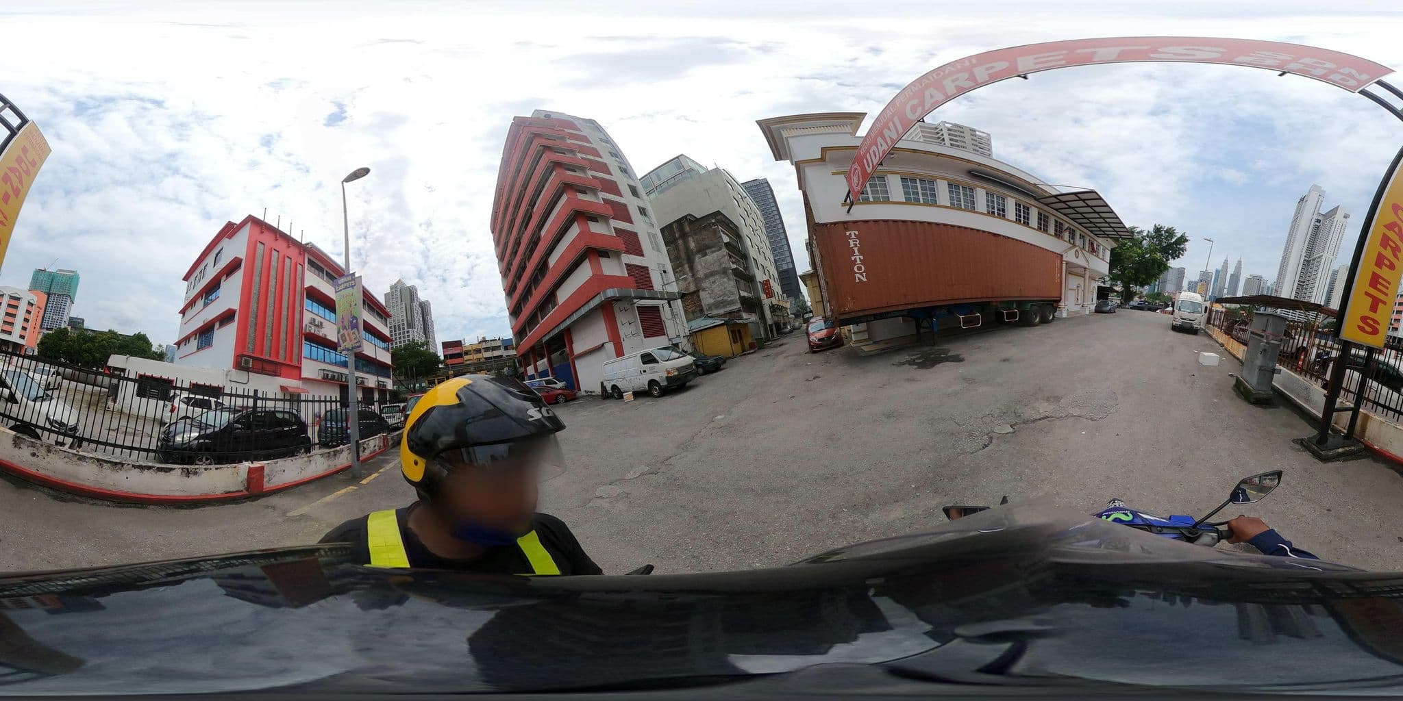 Street view near MyHomeHotel, Kampung Baru — © ahlang2 (CC BY-SA · Mapillary)