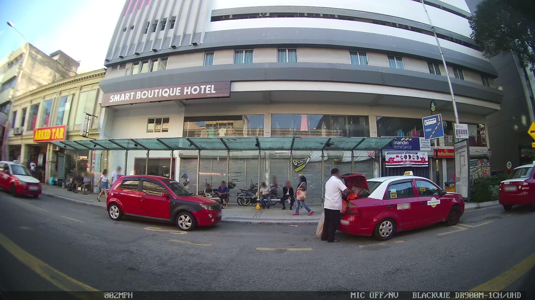 Street view near Neotel Hotels Kuala Lumpur, Kampung Baru — © kaart_3 (CC BY-SA · Mapillary)