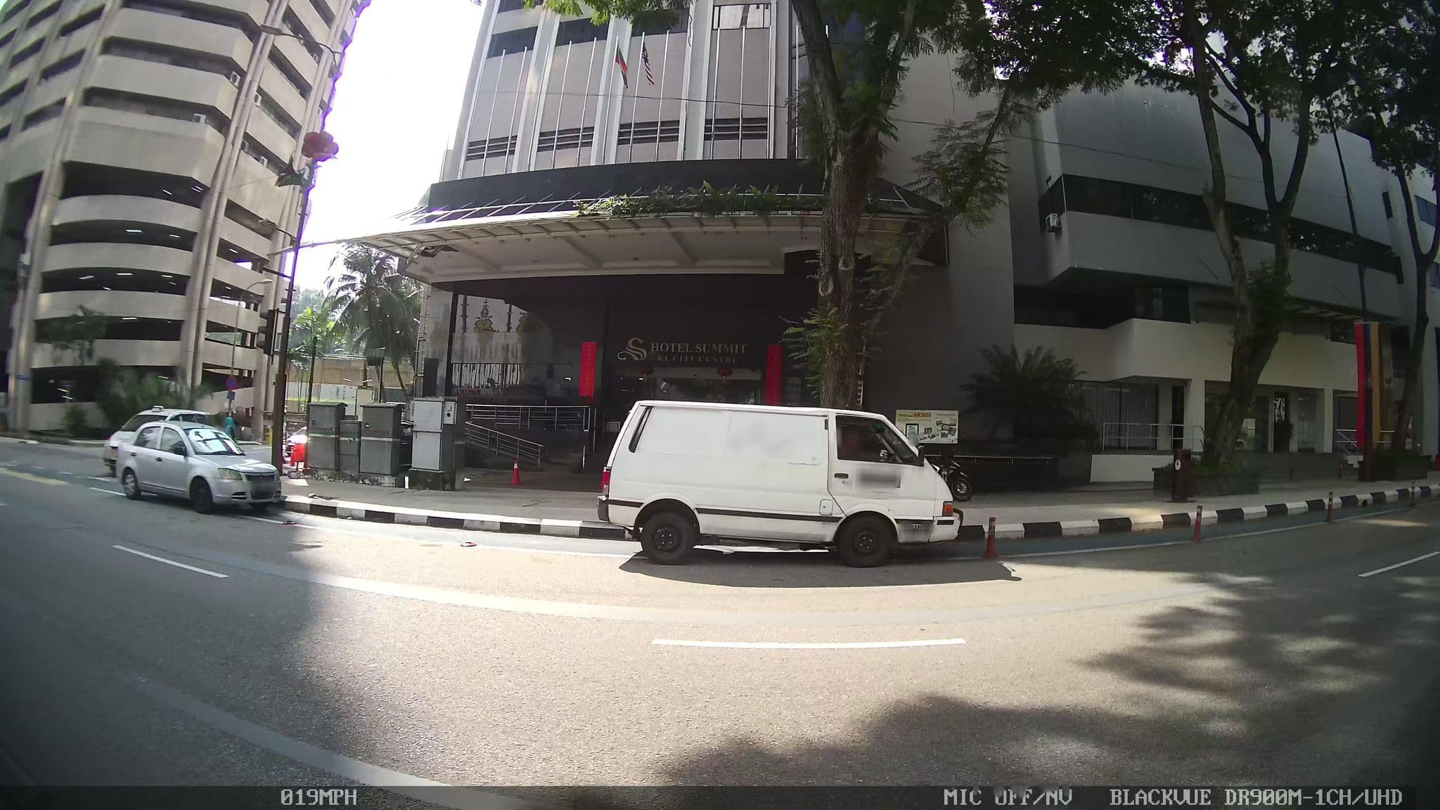 Street view near Leo Pacific City Centre, Kampung Baru — © kaart_3 (CC BY-SA · Mapillary)