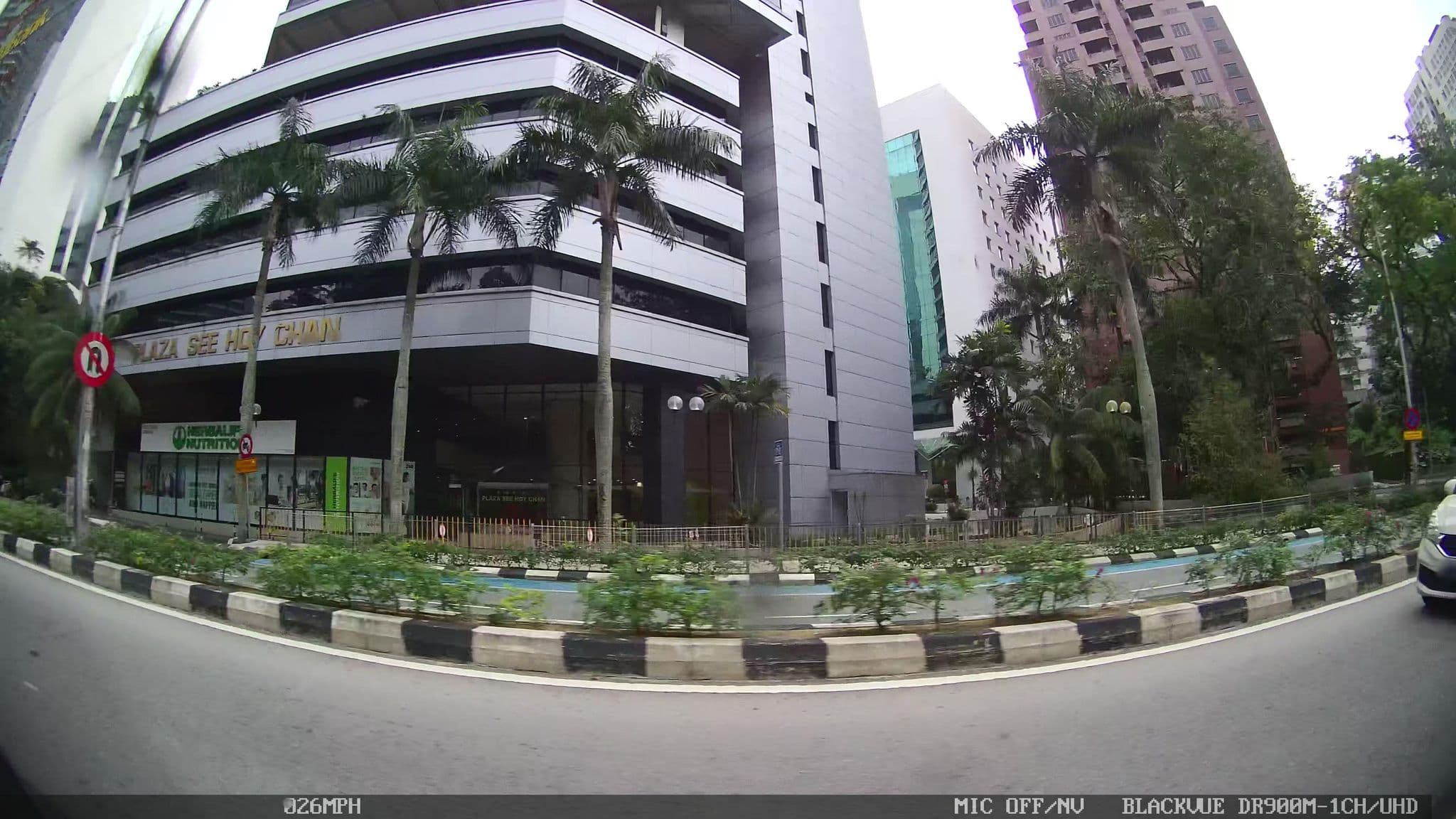 Street view near The Mapple Suit Hotel (KL), Bukit Bintang — © kaart_3 (CC BY-SA · Mapillary)