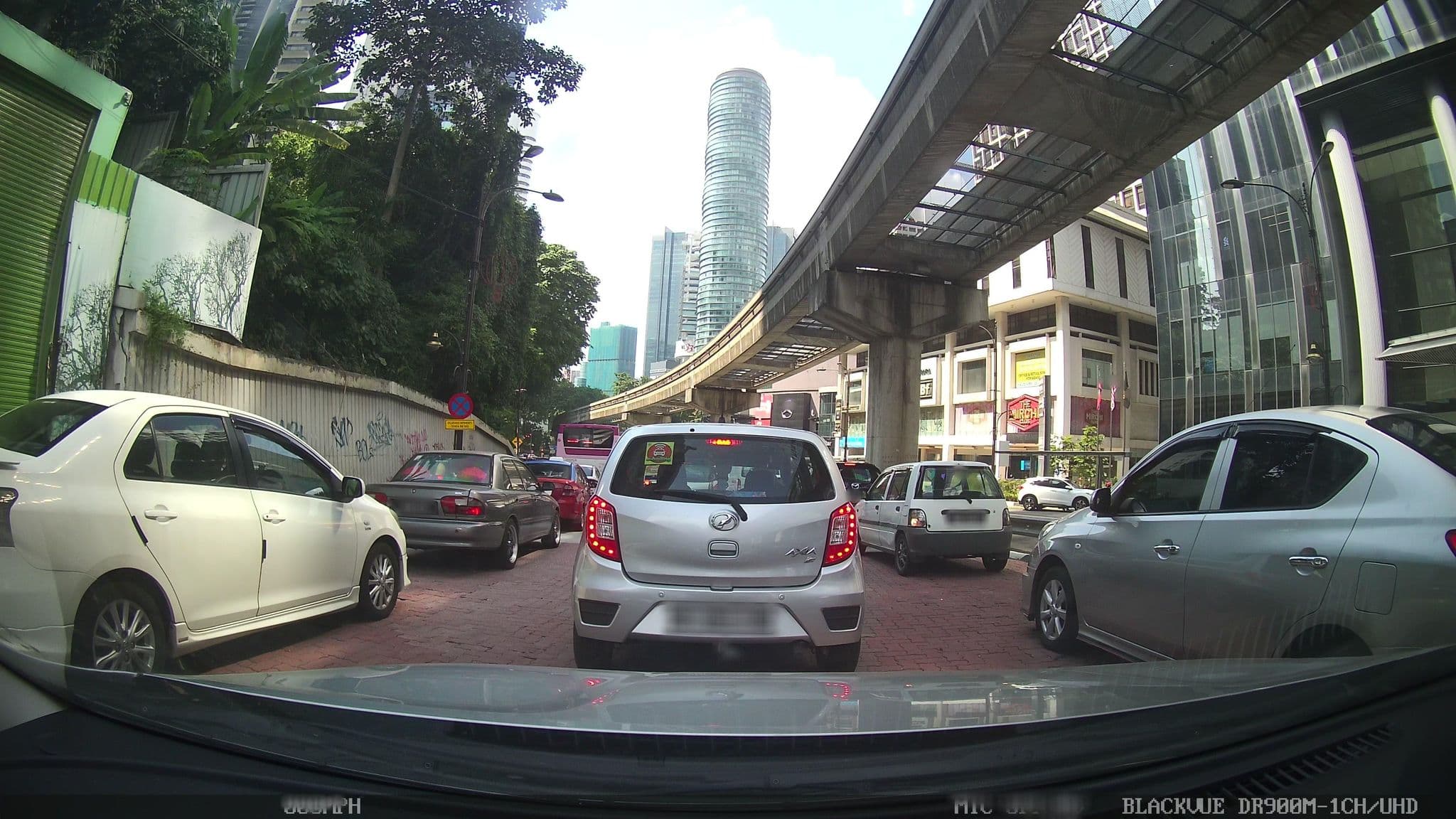 Street view near Astro Job Fair 2011 @ Equatorial KL, Bukit Bintang — © kaart_3 (CC BY-SA · Mapillary)