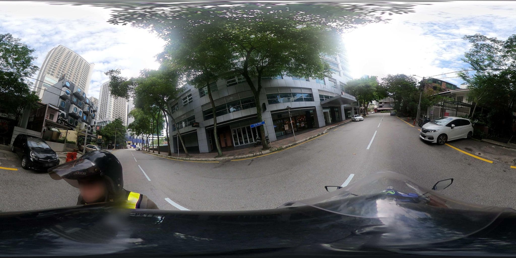 Street view near PRSKUL-RECEPTION LOBBY, Bukit Bintang — © ahlang2 (CC BY-SA · Mapillary)