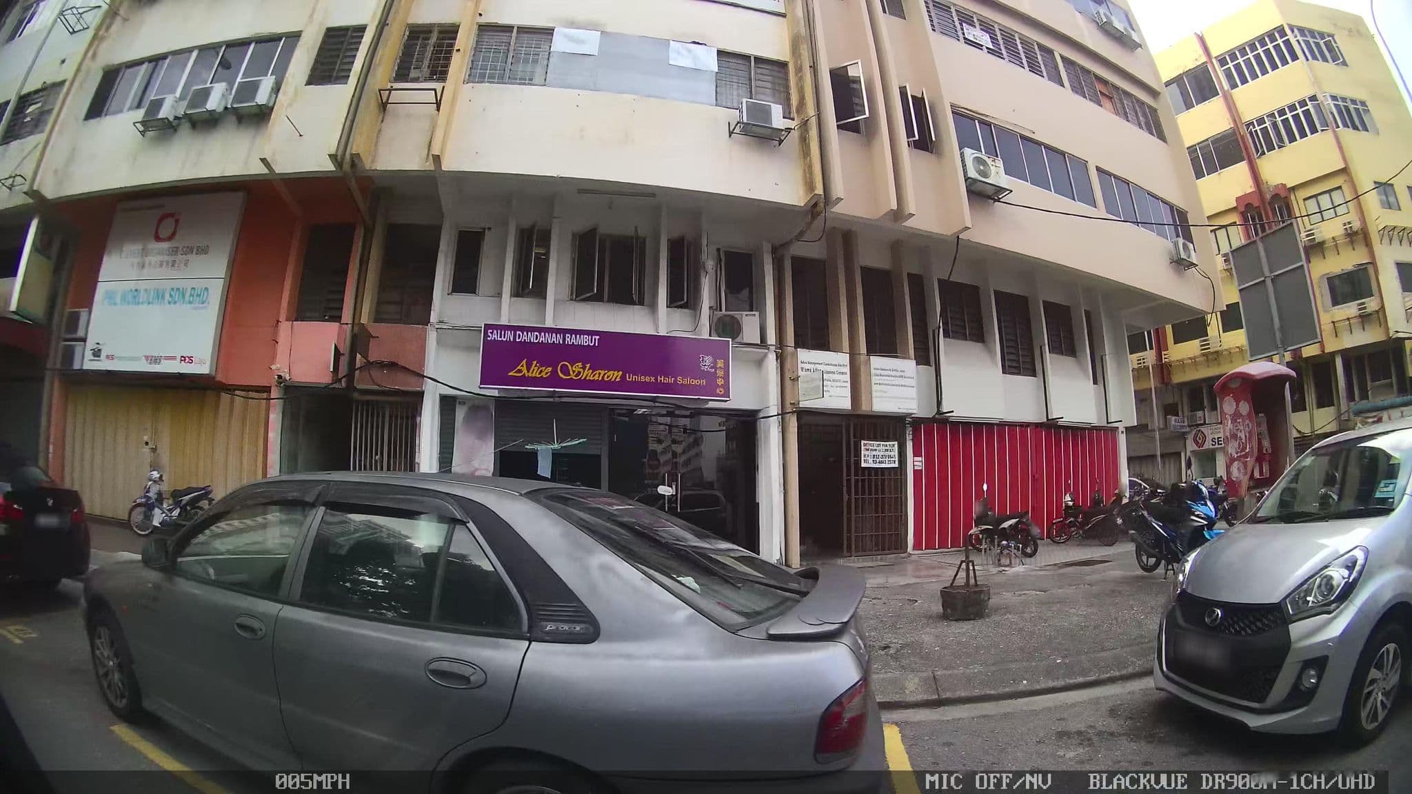 Street view near Hotel Lucky 11, Kampung Baru — © kaart_3 (CC BY-SA · Mapillary)