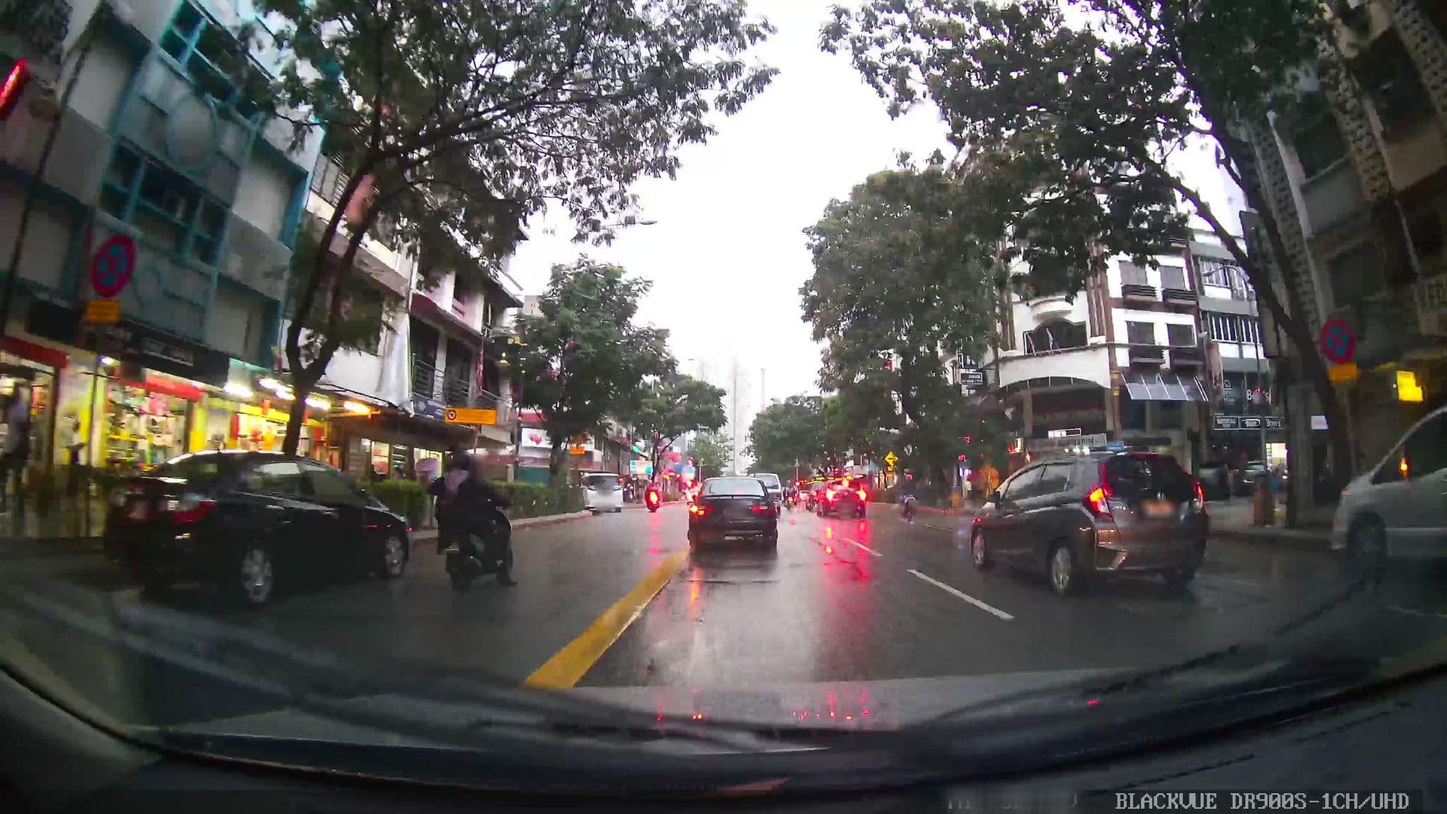 Street view near MK Inn Hotel, Kampung Baru — © grobin (CC BY-SA · Mapillary)