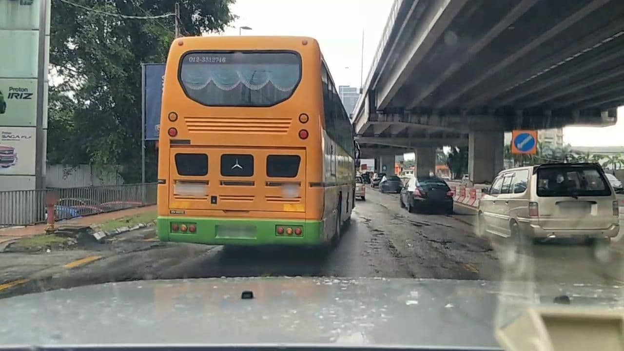 Street view near grand seasons hotel kuala lumpur, Titiwangsa — © roadroid (CC BY-SA · Mapillary)