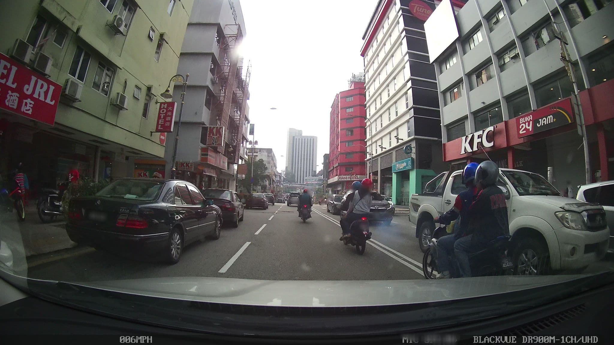 Street view near JRL Budget Hotel, Kampung Baru — © kaart_3 (CC BY-SA · Mapillary)