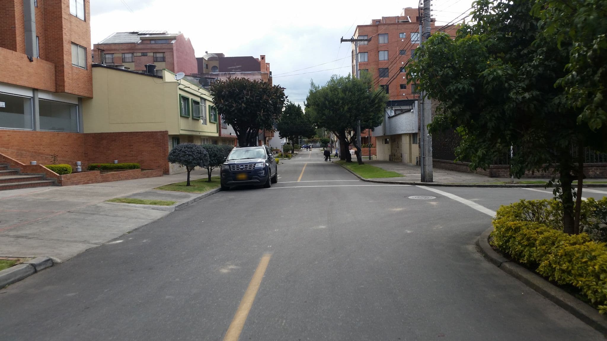 Street view near Edificio don Sebastián, Bogotá — © ejegg (CC BY-SA · Mapillary)