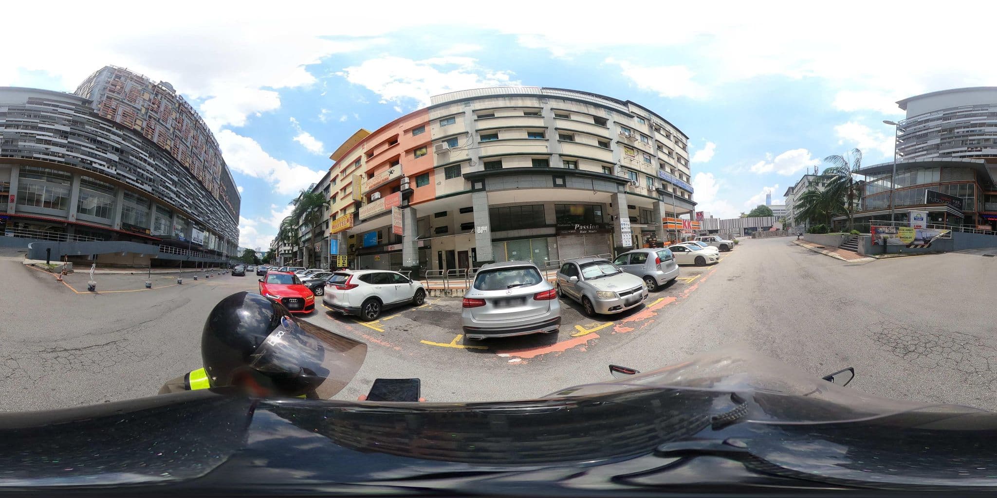Street view near Hotel 81 @ Fraser Business Park, Pudu — © ahlang2 (CC BY-SA · Mapillary)