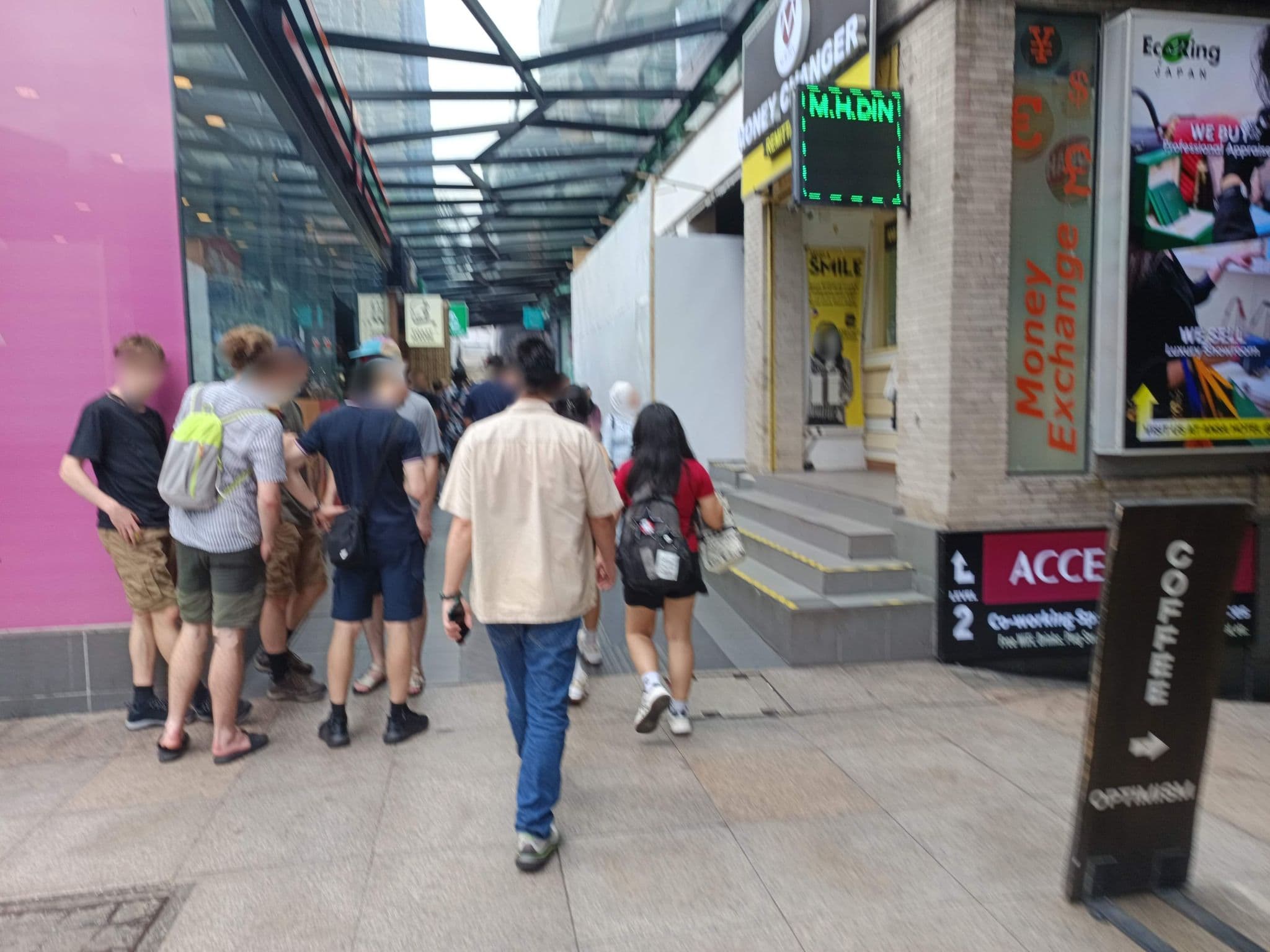 Street view near Hotel Gaz 1, Bukit Bintang — © YikQin (CC BY-SA · Mapillary)
