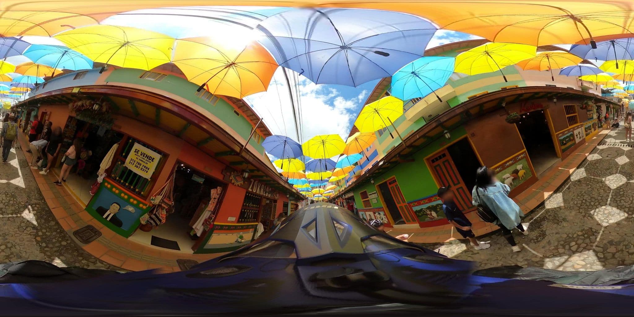 Street view near Zócalo Square Hostel, Guatapé — © 360recorrido (CC BY-SA · Mapillary)