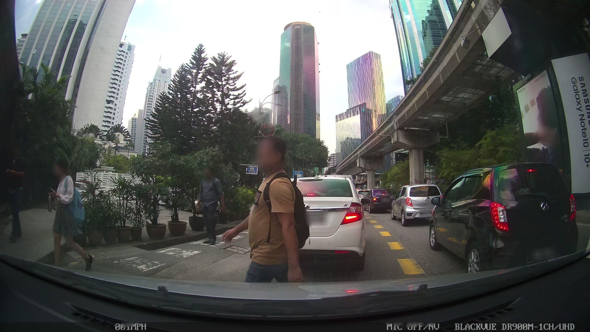 Street view near Melia 10th Floor, Bukit Bintang — © kaart5 (CC BY-SA · Mapillary)