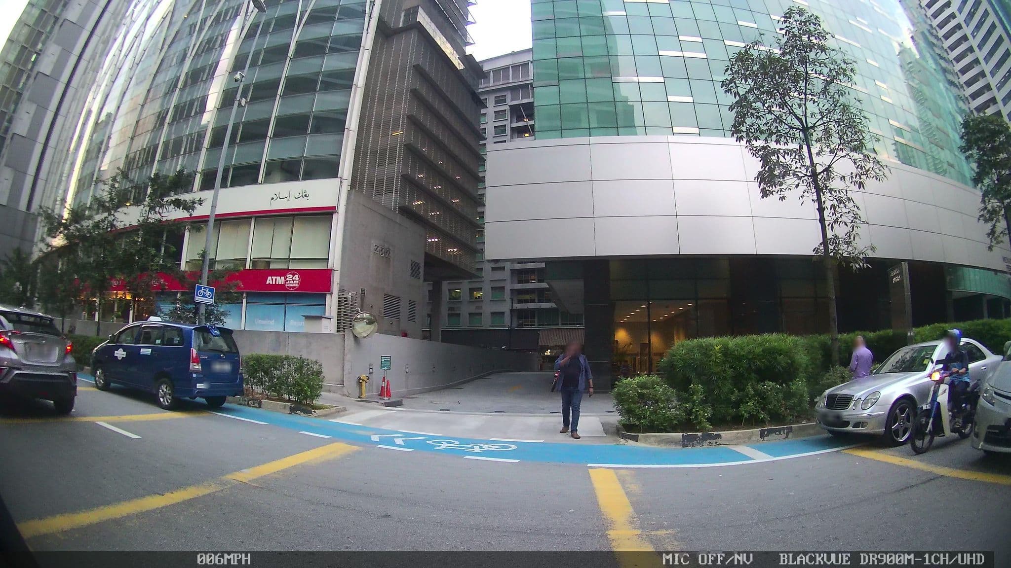 Street view near Impiana Hotel KualaLumpur, Bukit Bintang — © kaart_3 (CC BY-SA · Mapillary)