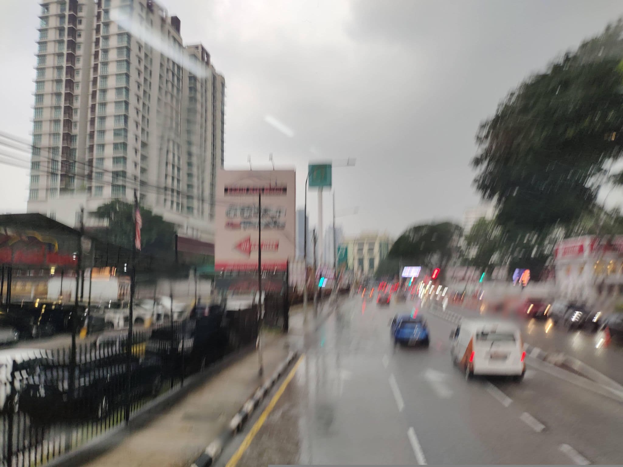 Street view near P/E Hotel Sucasa, Kampong Datuk Keramat — © zh9567 (CC BY-SA · Mapillary)