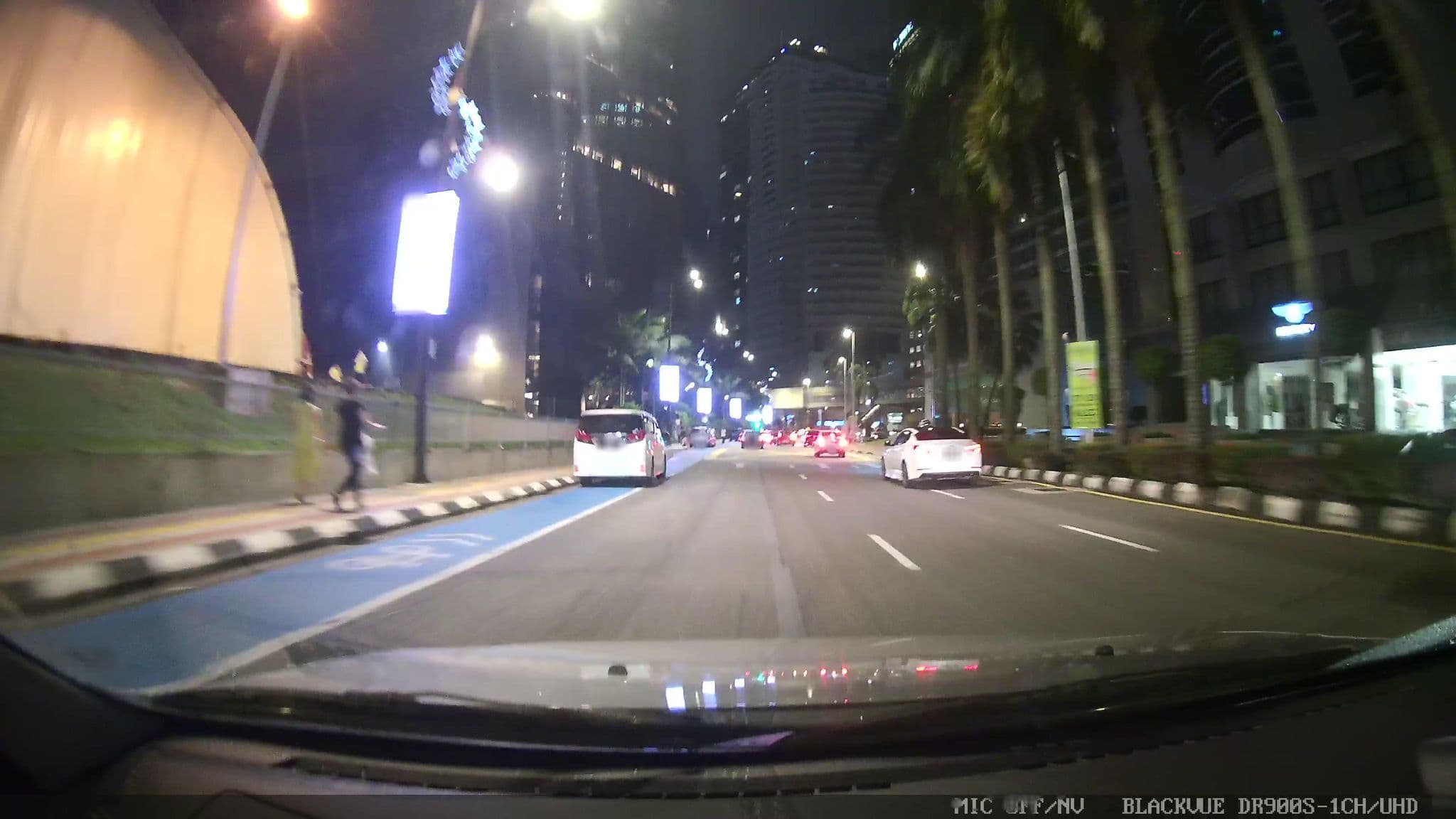 Street view near Swimming pool Impiana KLCC, Bukit Bintang — © grobin (CC BY-SA · Mapillary)