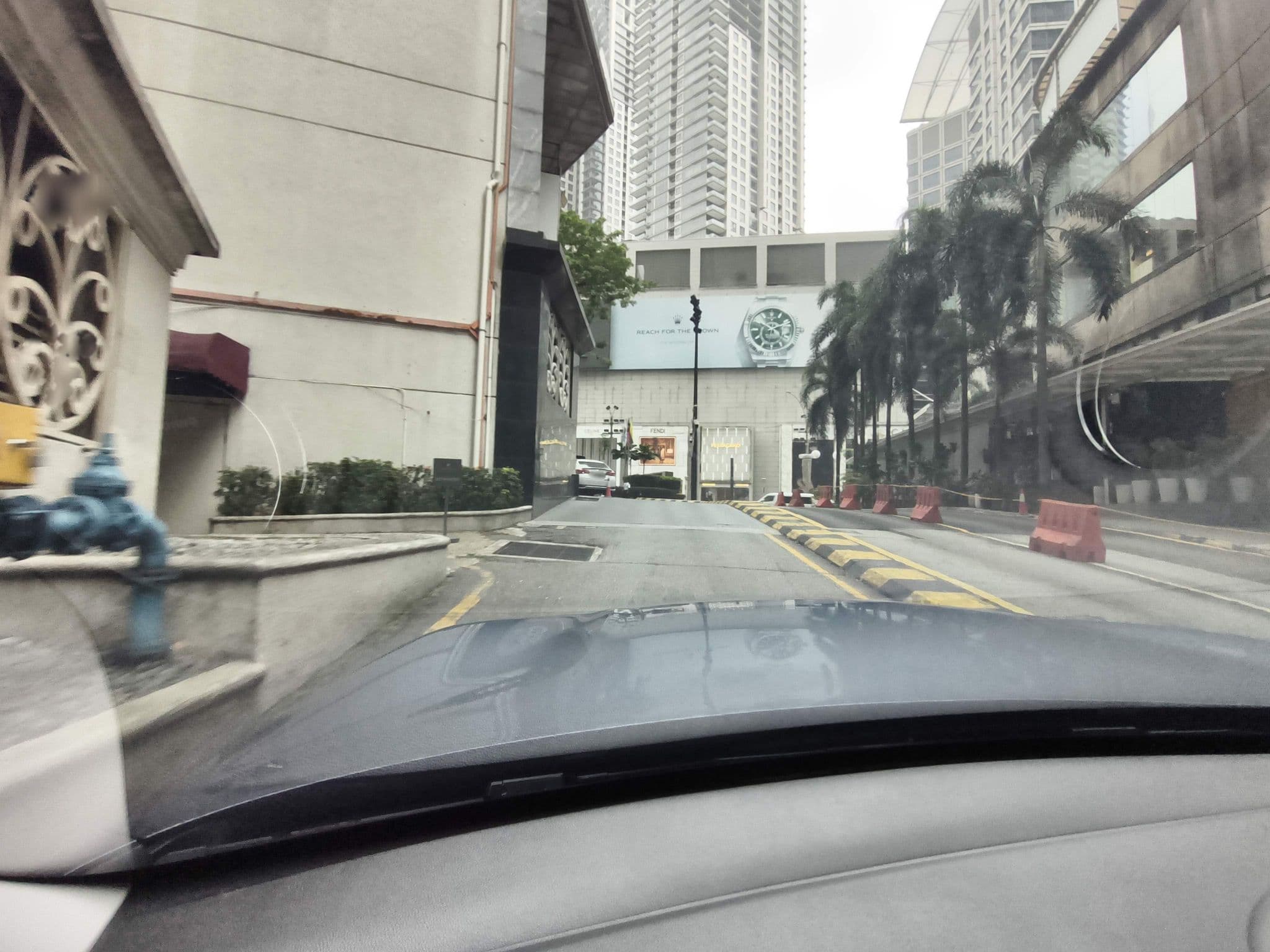Street view near Royal Suite By The Pool JW Marriot, Bukit Bintang — © lin_wang (CC BY-SA · Mapillary)