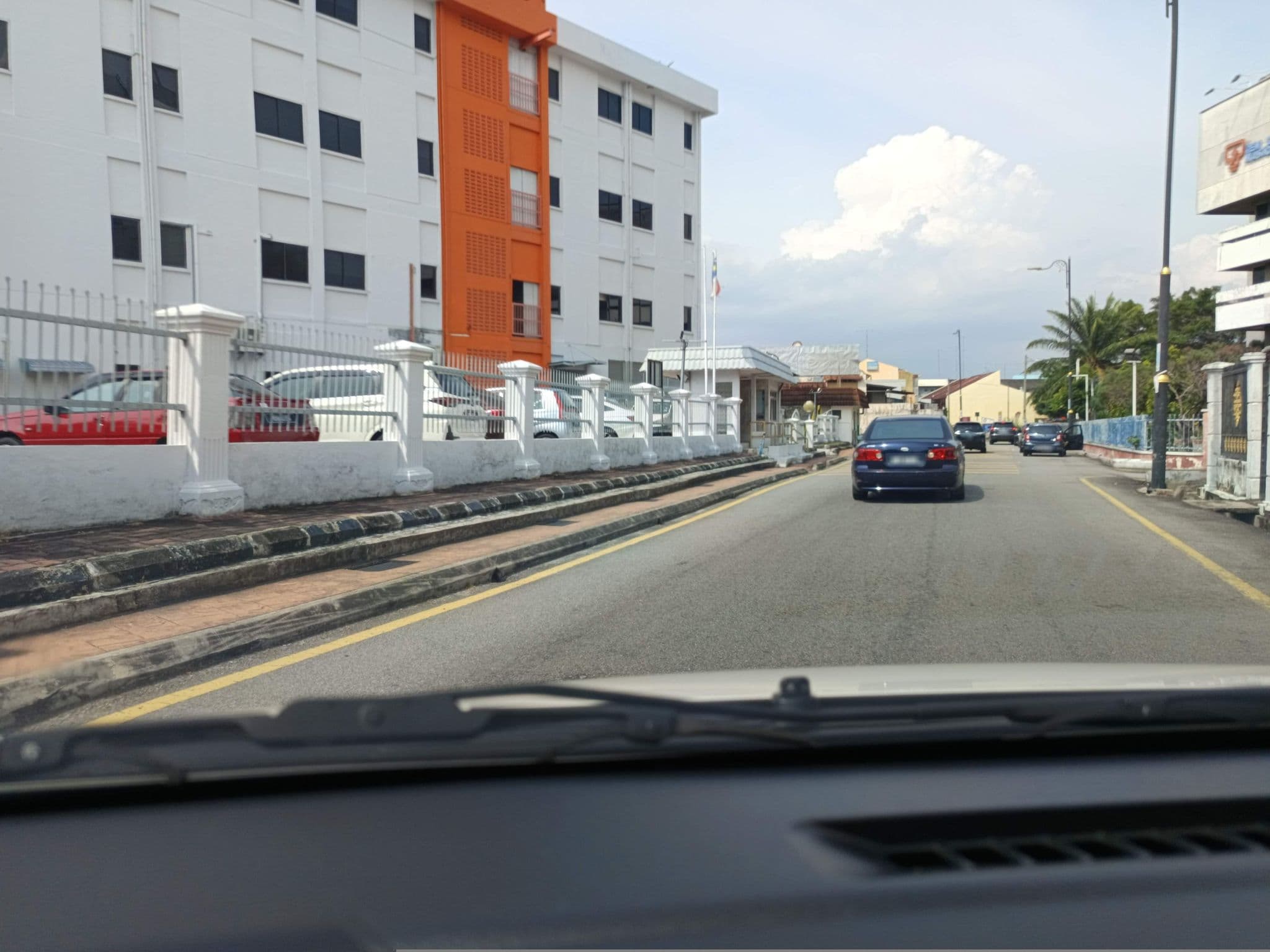 Street view near Harmony Lodge, Malacca — © YikQin (CC BY-SA · Mapillary)
