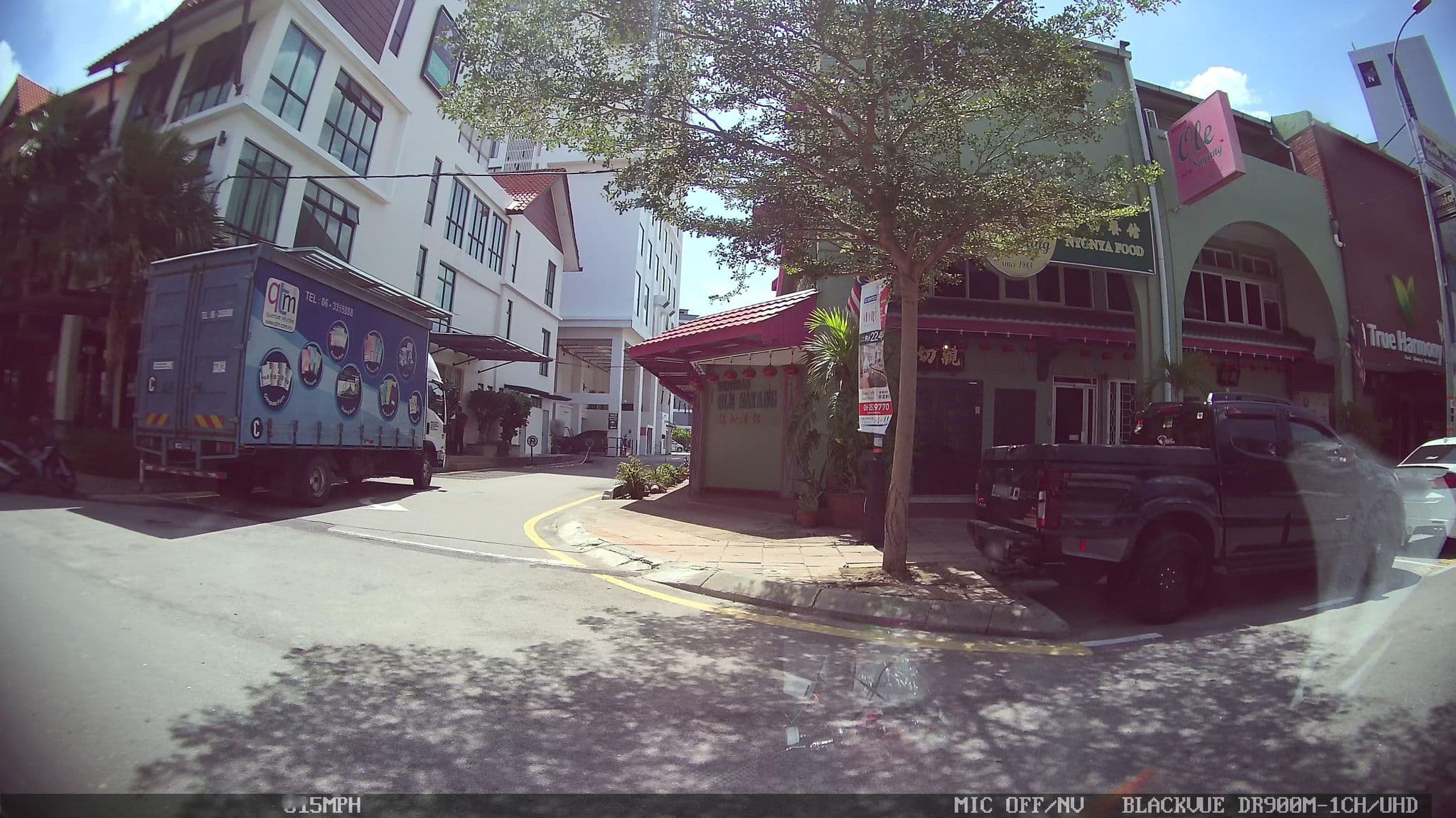 Street view near Ideal Hotel, Ujong Pasir — © kaart_3 (CC BY-SA · Mapillary)