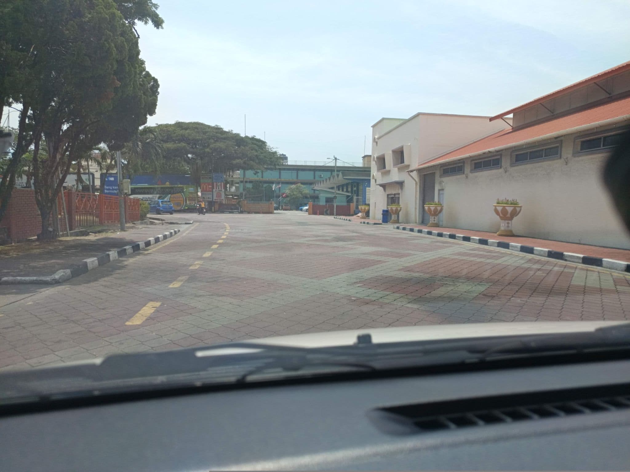 Street view near 2nd Floor, River View Room, Malacca — © YikQin (CC BY-SA · Mapillary)