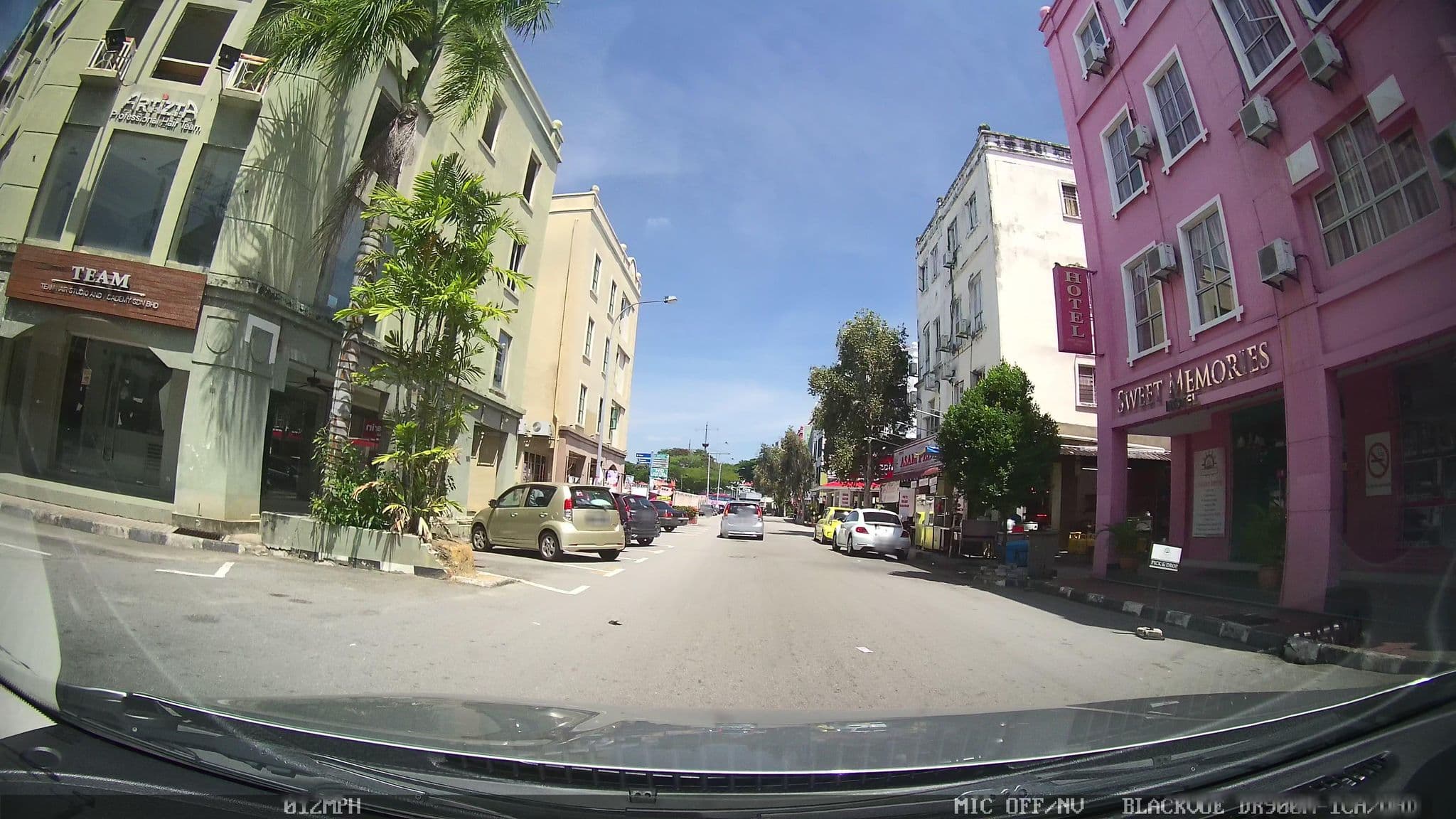Street view near Hotel D'yaya, Malacca — © kaart_3 (CC BY-SA · Mapillary)