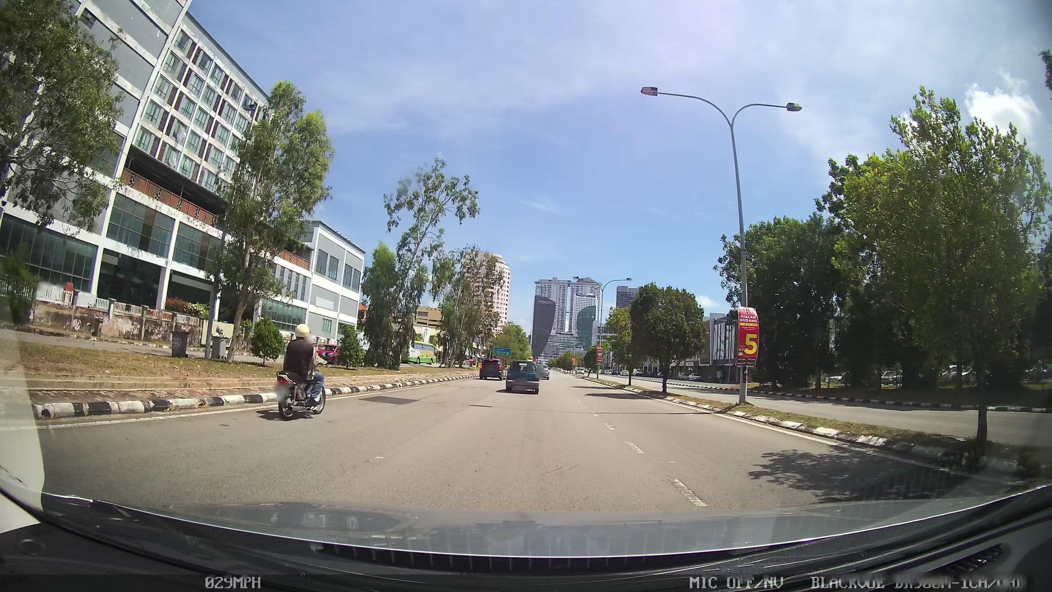 Street view near Hotel Abadi Melaka, Malacca — © kaart_3 (CC BY-SA · Mapillary)