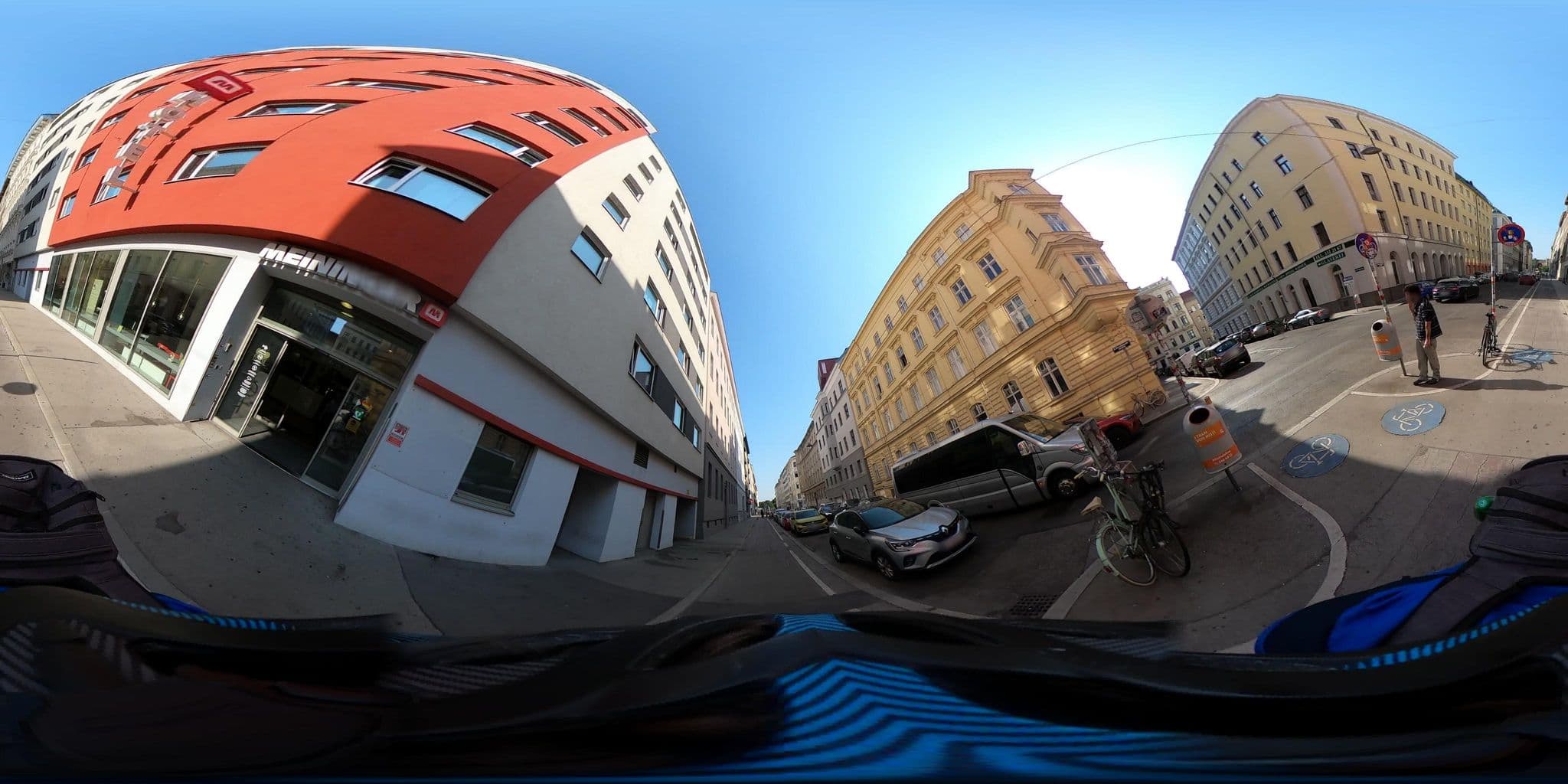 Street view near Meininger Vienna Downtown Franz, Alsergrund — © consens_verkehrsplanung (CC BY-SA · Mapillary)