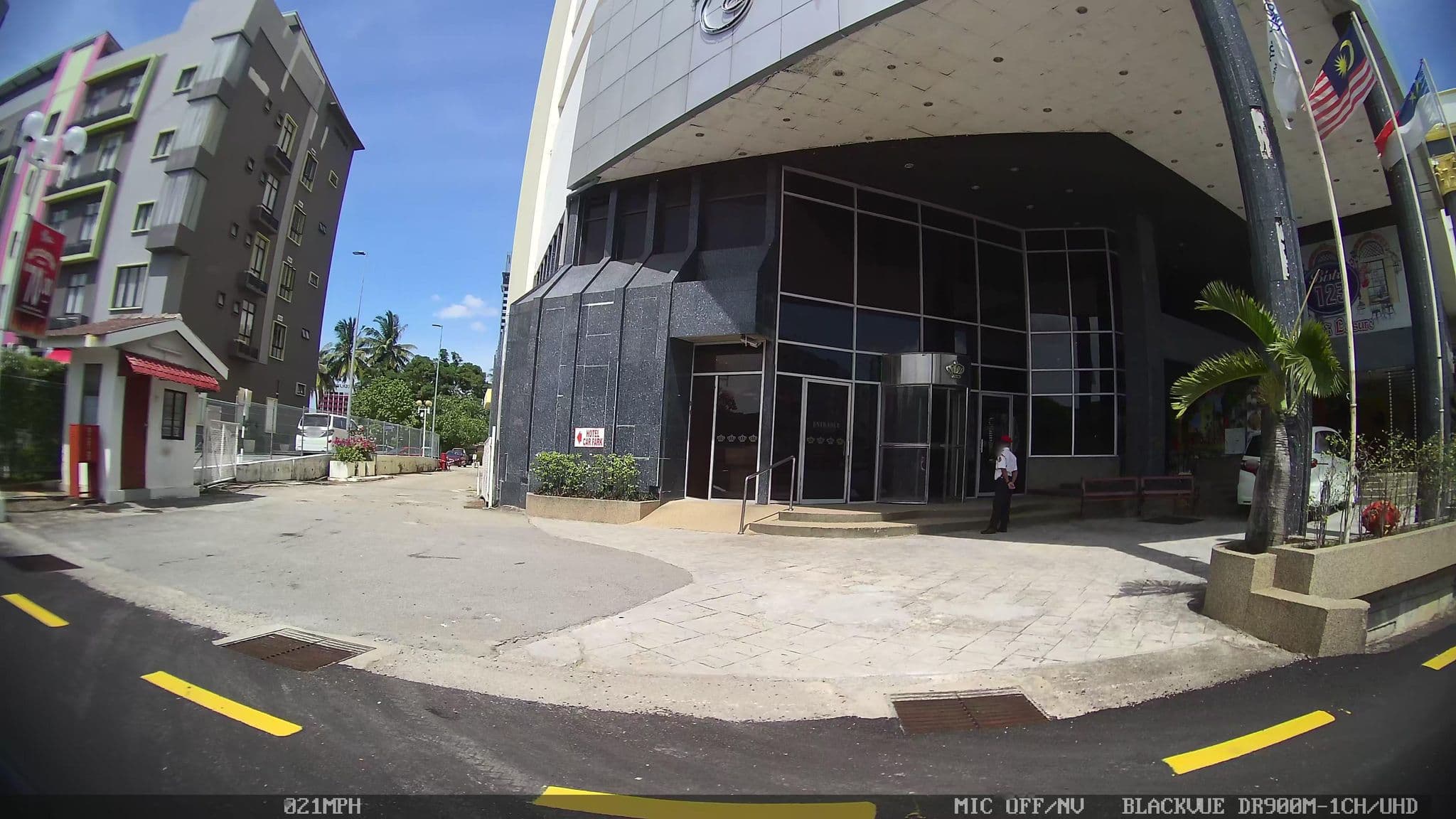 Street view near Presidential Suite 2206, Malacca — © kaart_3 (CC BY-SA · Mapillary)