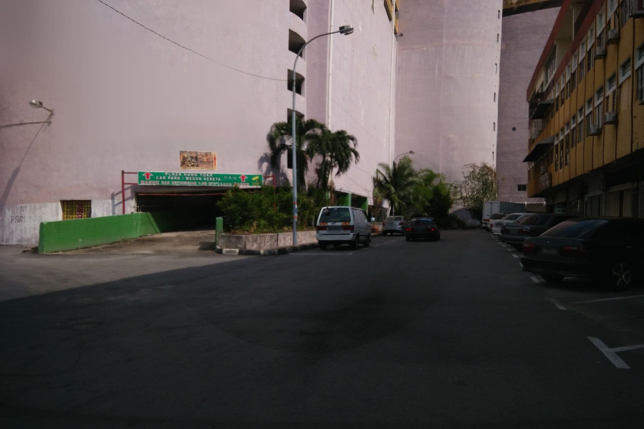 Street view near Everyday Hotel, Malacca — © kadaz (CC BY-SA · Mapillary)