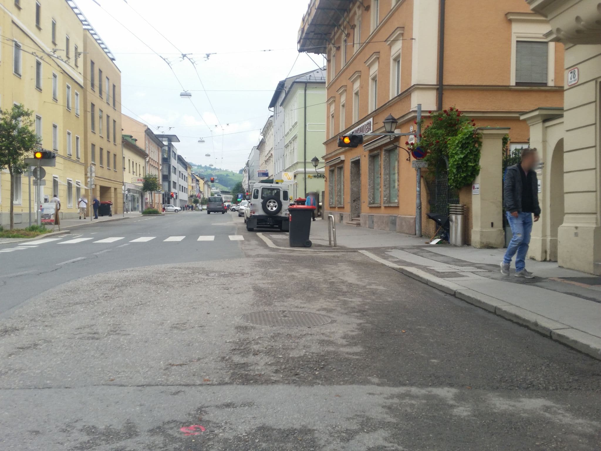 Street view near Master Collections, Salzburg — © consens_verkehrsplanung (CC BY-SA · Mapillary)