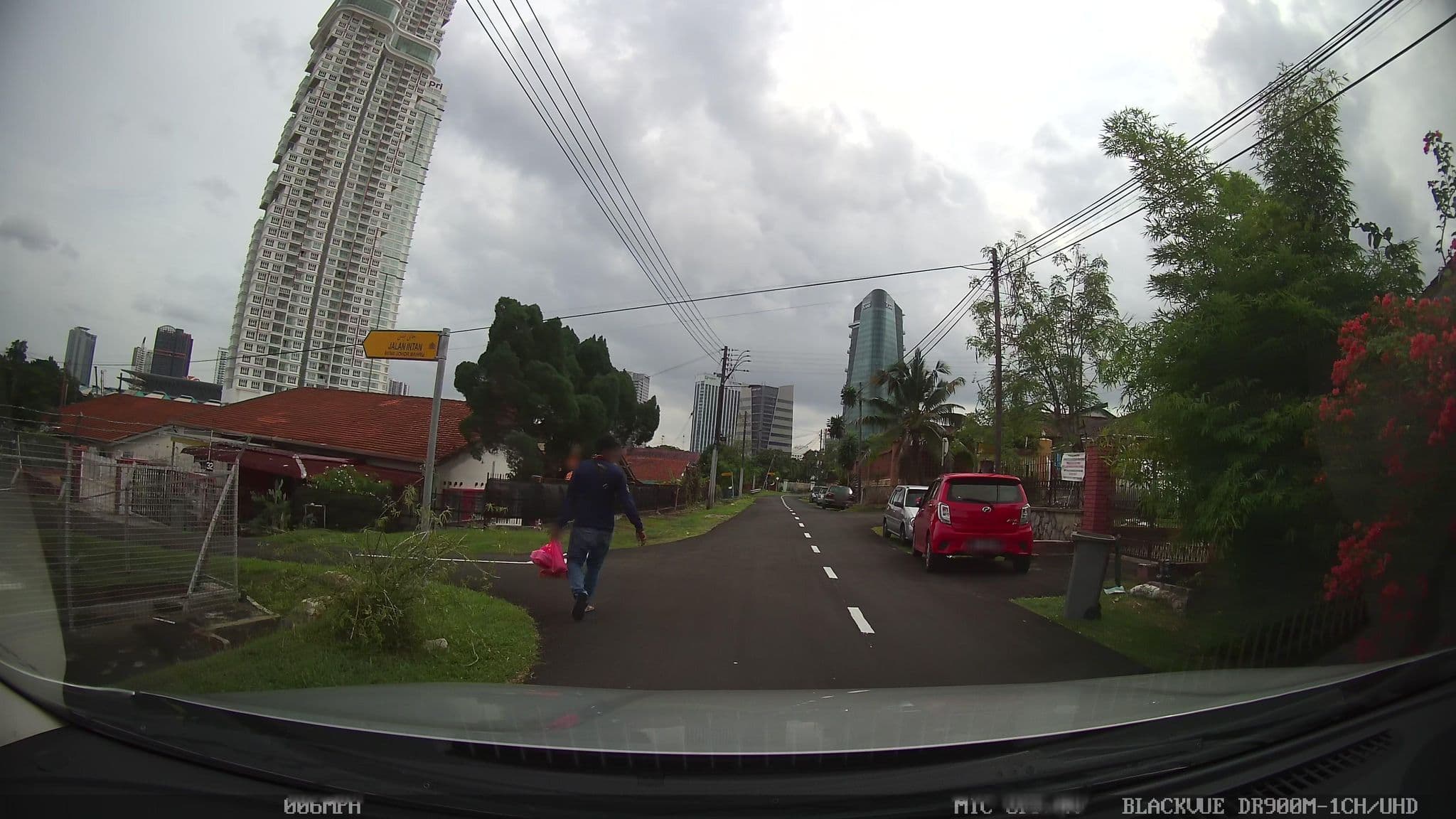 Street view near Nagaria Inn Johor Bahru, Johor Bahru — © kaart_3 (CC BY-SA · Mapillary)