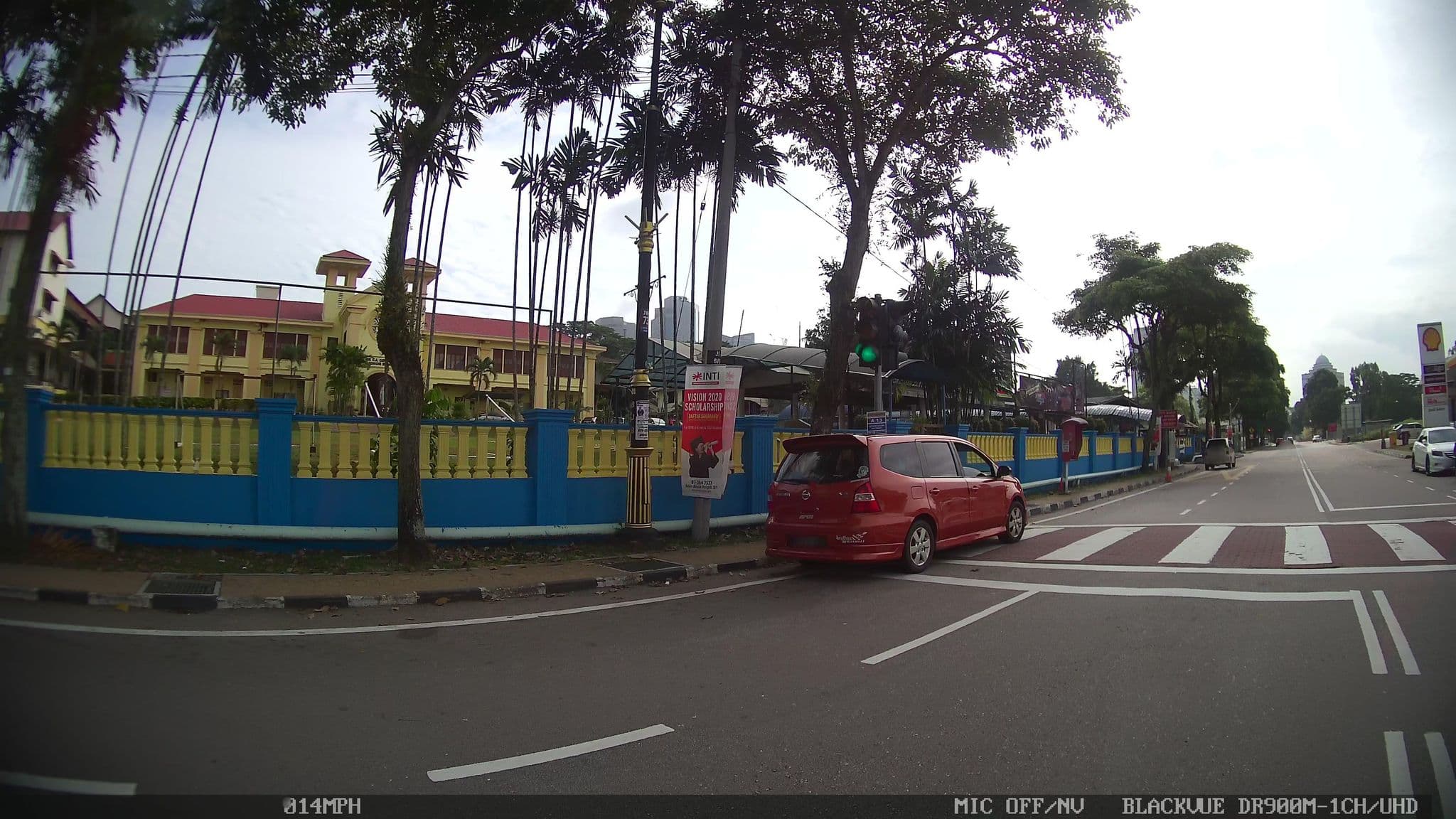 Street view near Nirwana Beach Resort, Johor Bahru — © kaart_3 (CC BY-SA · Mapillary)