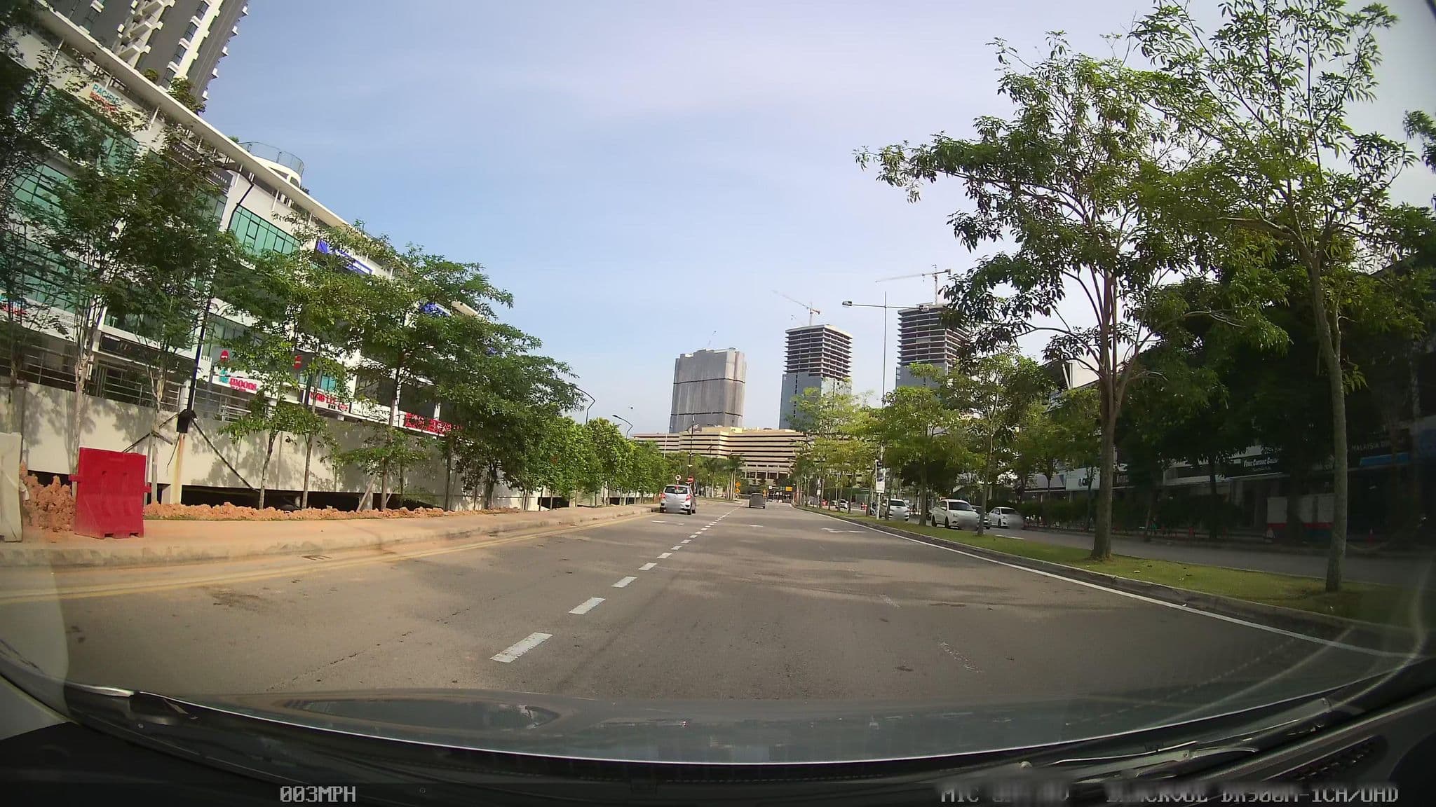 Street view near Stayrene Management Sdn Bhd, Kampung Larkin Lama — © kaart_3 (CC BY-SA · Mapillary)