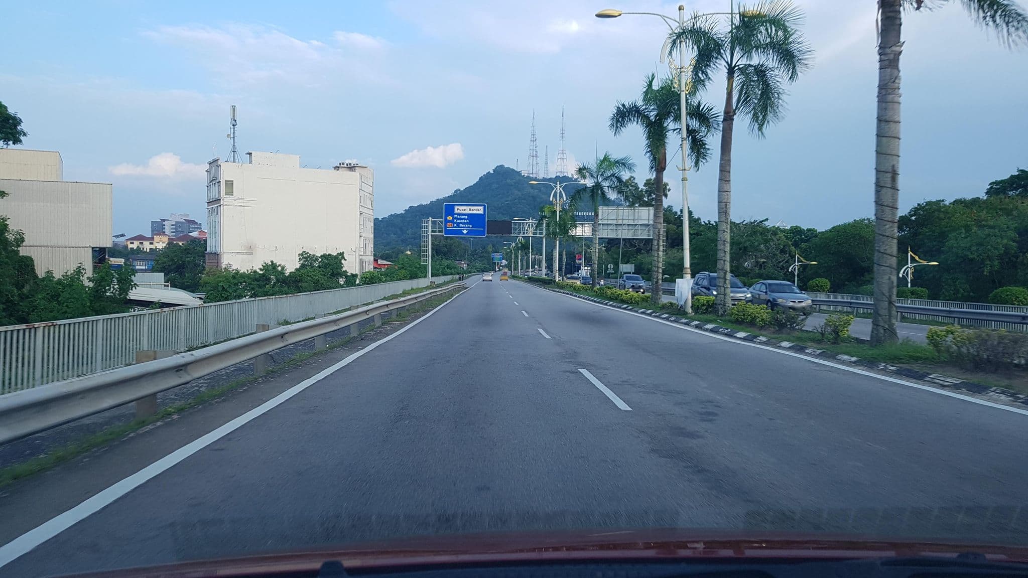 Street view near Rumah Tok, Kuala Terengganu — © aaronshenhao (CC BY-SA · Mapillary)
