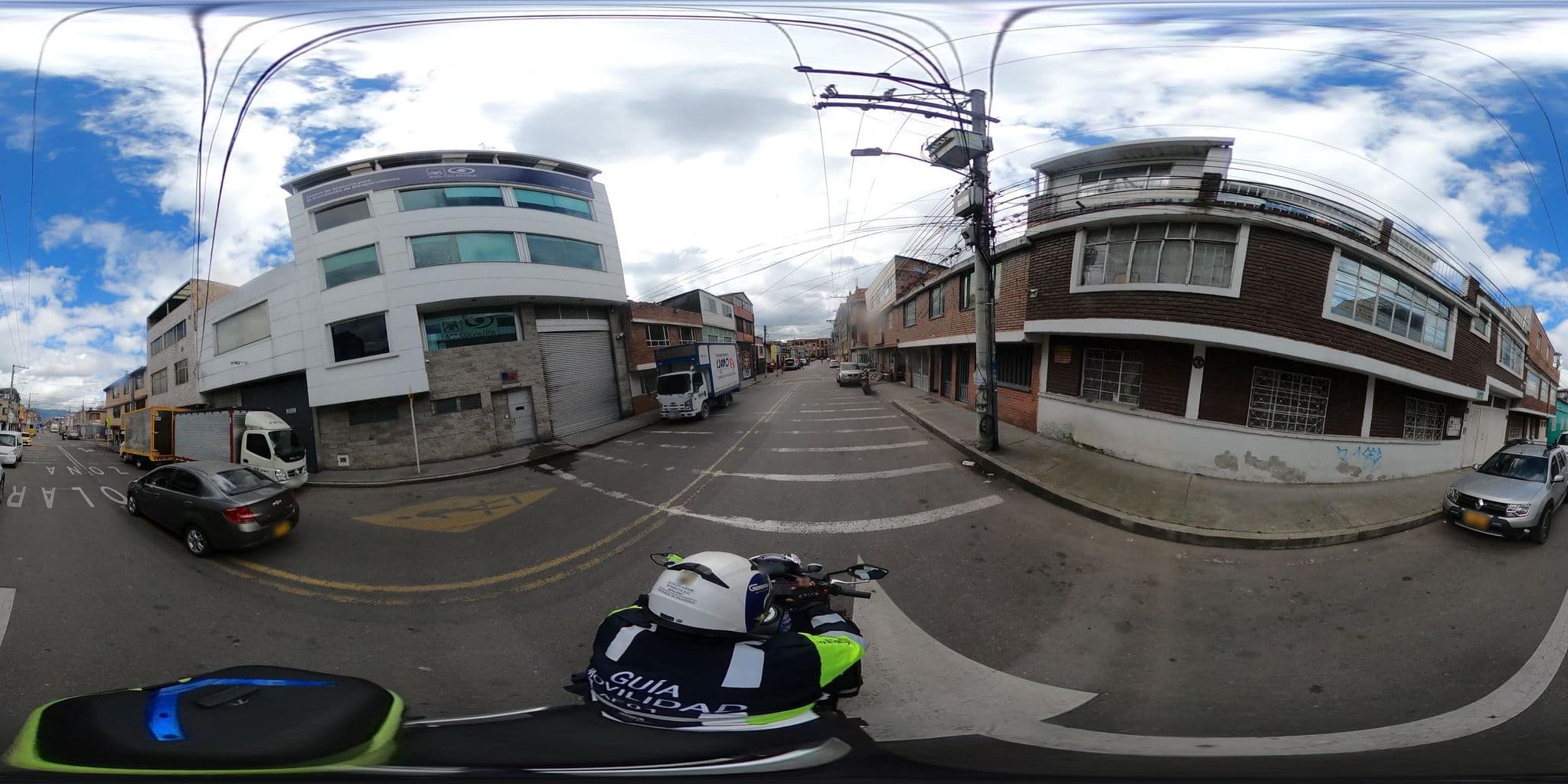 Street view near capacitación Axa colpatria, Barrio San Luis