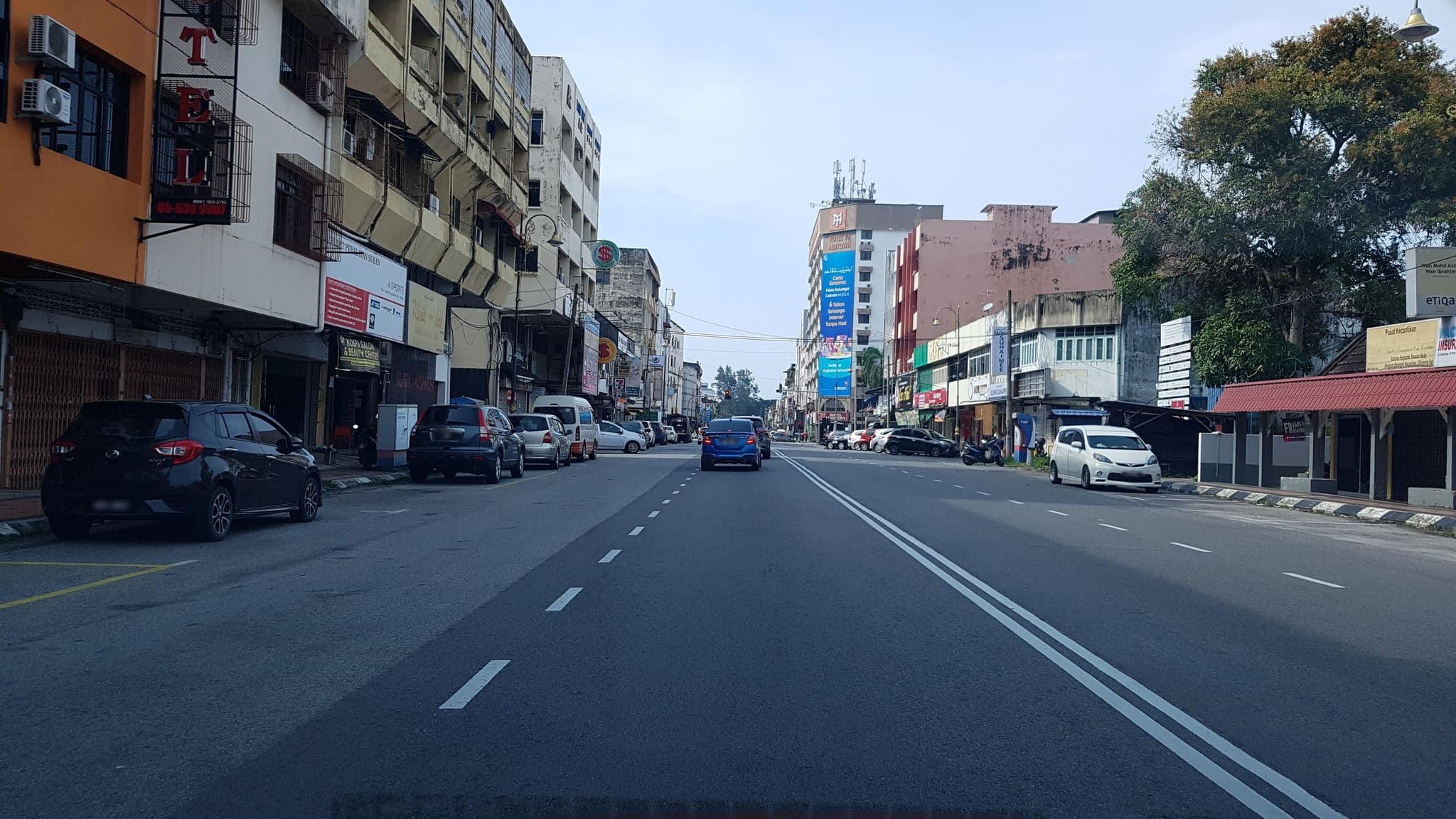 Street view near Room 103, Kuala Terengganu — © aaronshenhao (CC BY-SA · Mapillary)