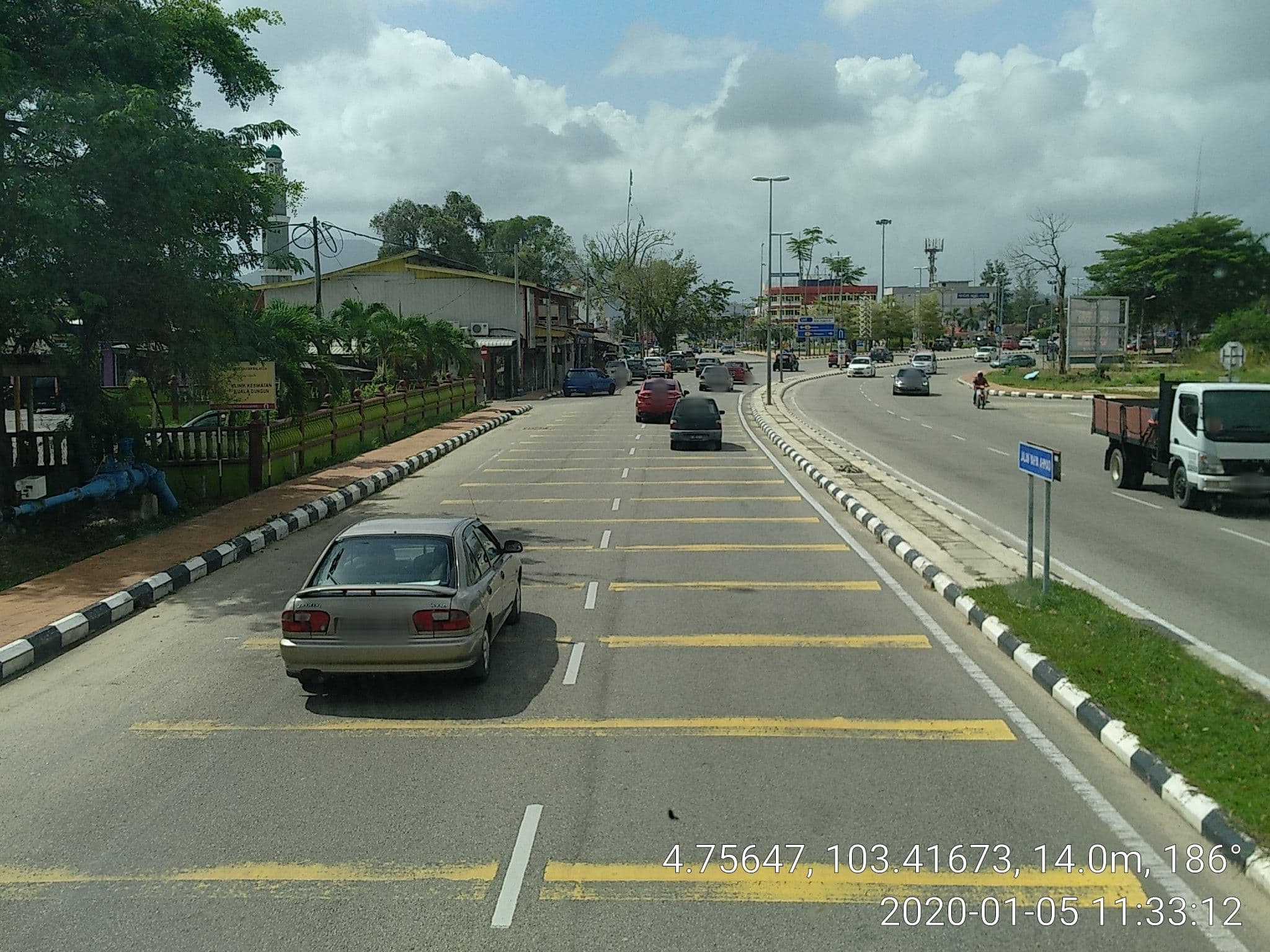 Street view near Mr.Iqwan Sdn Bhd, Dungun — © acai (CC BY-SA · Mapillary)