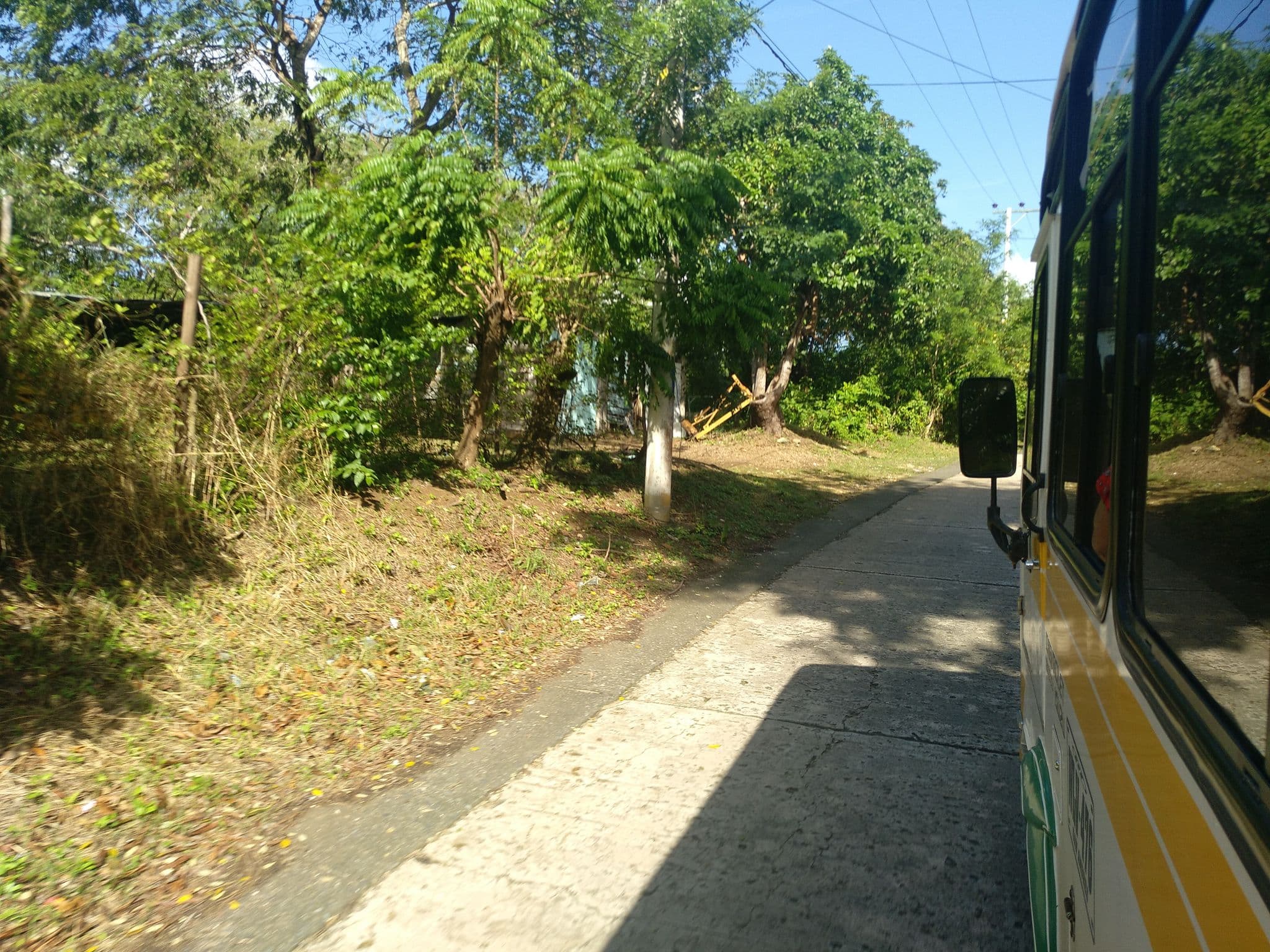 Street view near Coconut Paradise Lodge, San Andrés — © dookie (CC BY-SA · Mapillary)