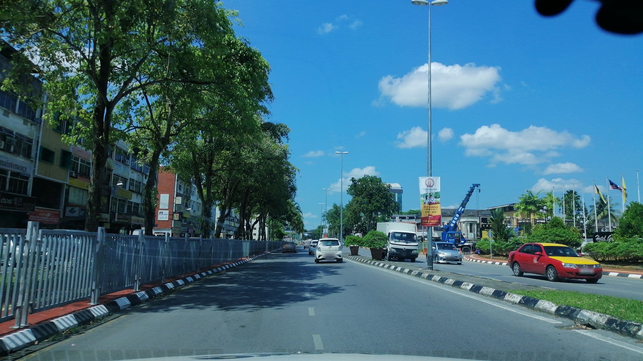 Street view near Grand Continental Bell Desk, Kuching — © addx (CC BY-SA · Mapillary)
