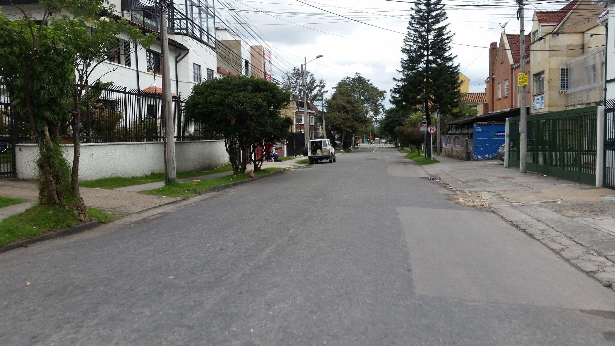 Street view near Eco Boutique, Bogotá